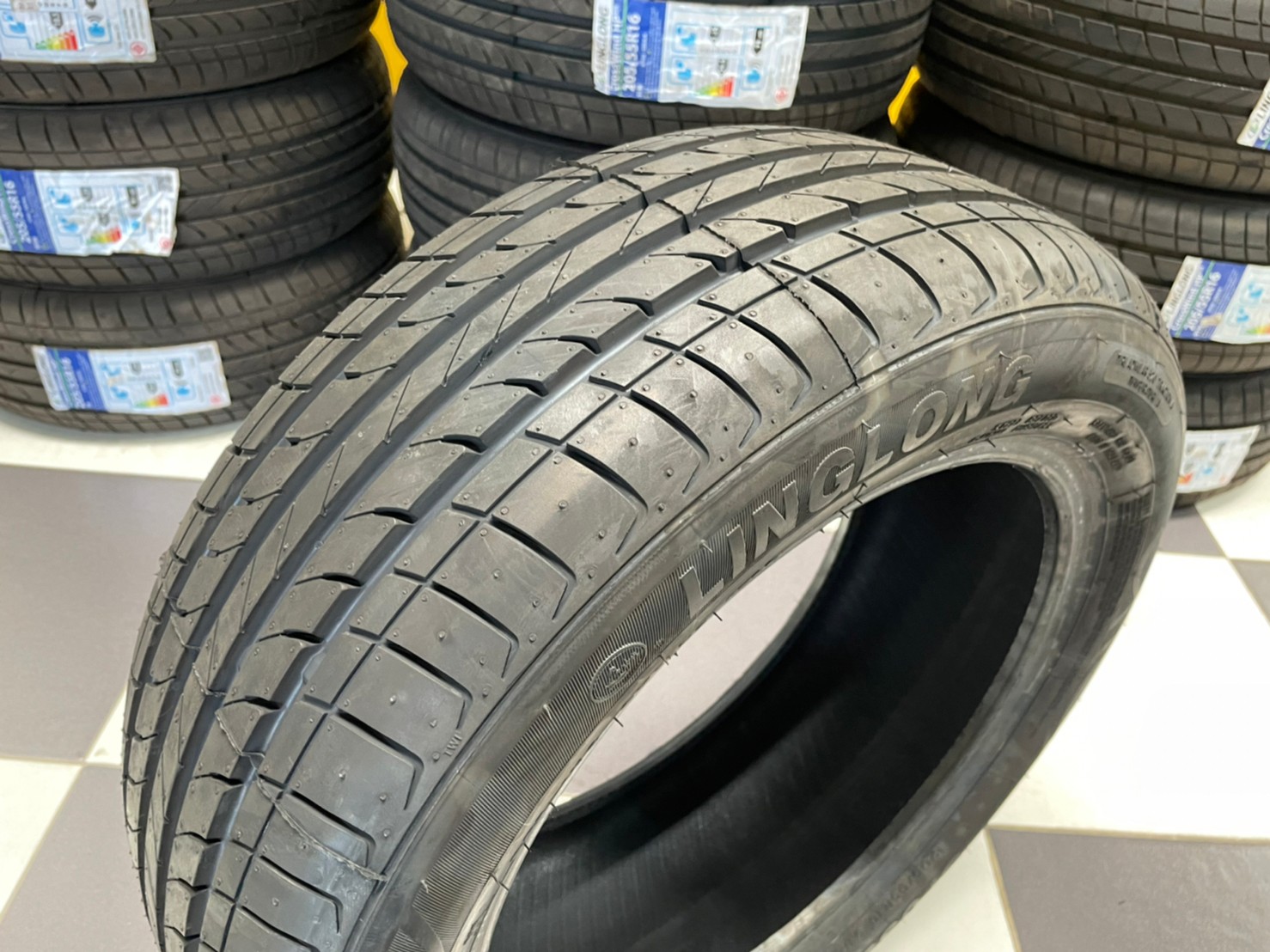 ยางใหม่LINGLONG CROSSWIND HP 205/55R16 ยางใหม่ปี2022