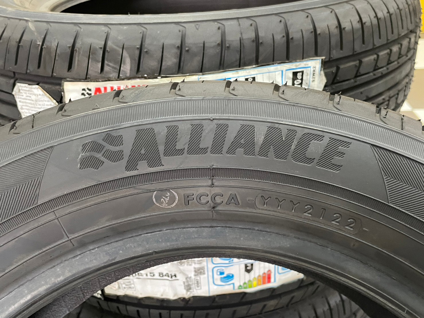 🇯🇵 YOKOHAMA 🇯🇵 #ALLIANCE : AL30 185/60R15 ยางใหม่ปี2022 (4เส้น) พร้อมติดตั้งฟรี