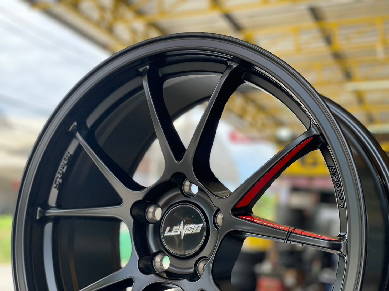 ล้อแม็กซ์ใหม่ Lenso 95G ขนาด18x8.5 ET+35 5x114.3น้ำหนักเบา 7.84 KG. เท่า Flow Forming❗️❗️