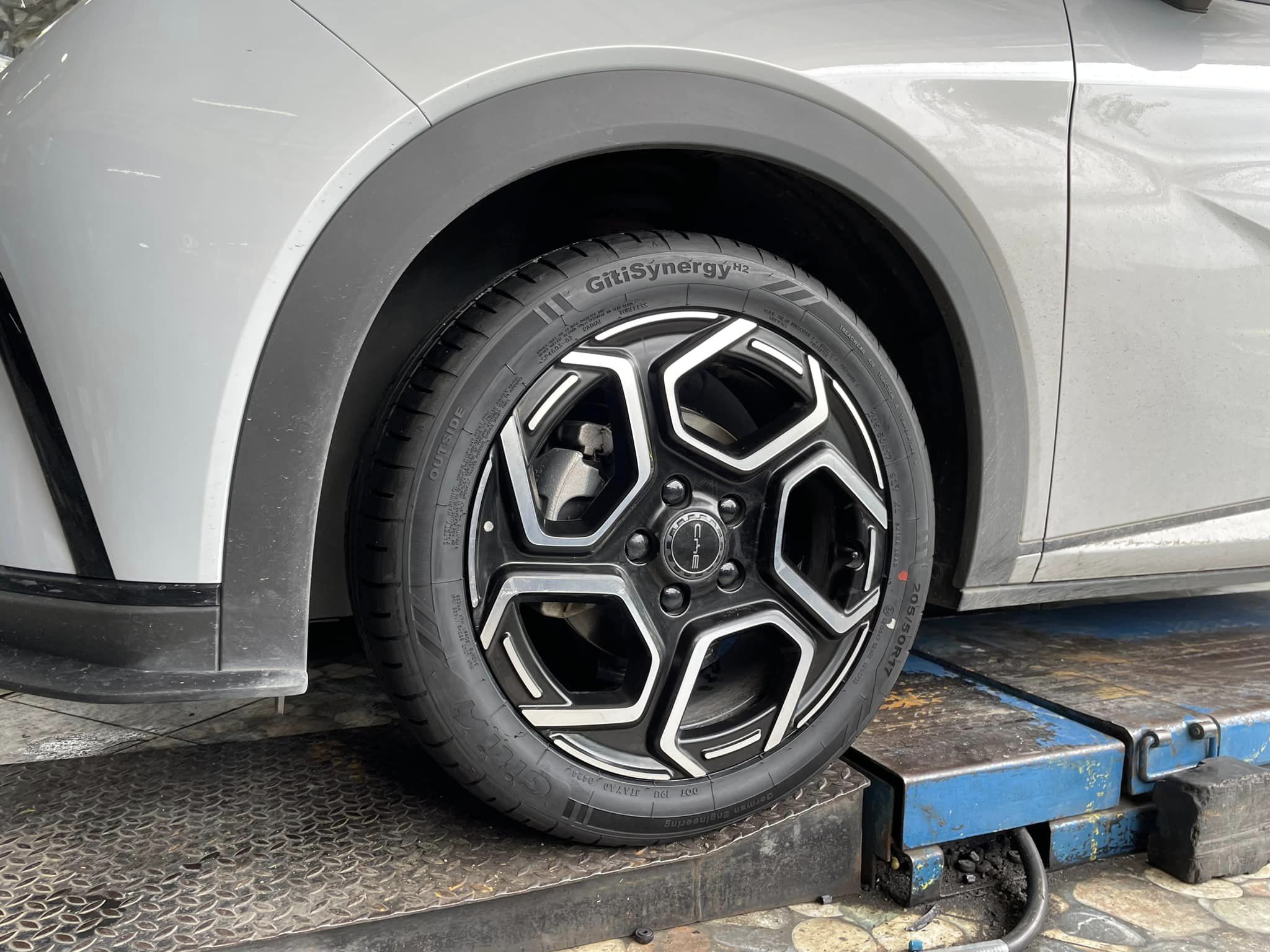 #BYD_DOLPHIN เปลี่ยนยาง #GITI_SYNERGY_H2 205/50R17