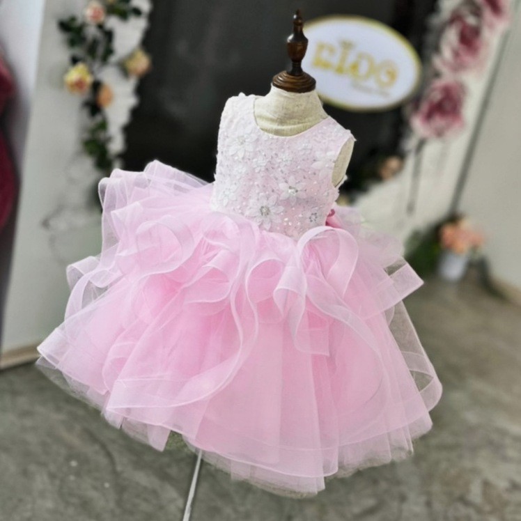 ชุดราตรีเด็ก(หน้าร้านอยู่รัชดา ลองได้ถ่ายรูปจากชุดจริง)A218สีชมพูเข้ม กระโปรงสั้นชั้นพอง อกปักดอกไม้สวยหวาน น่ารัก