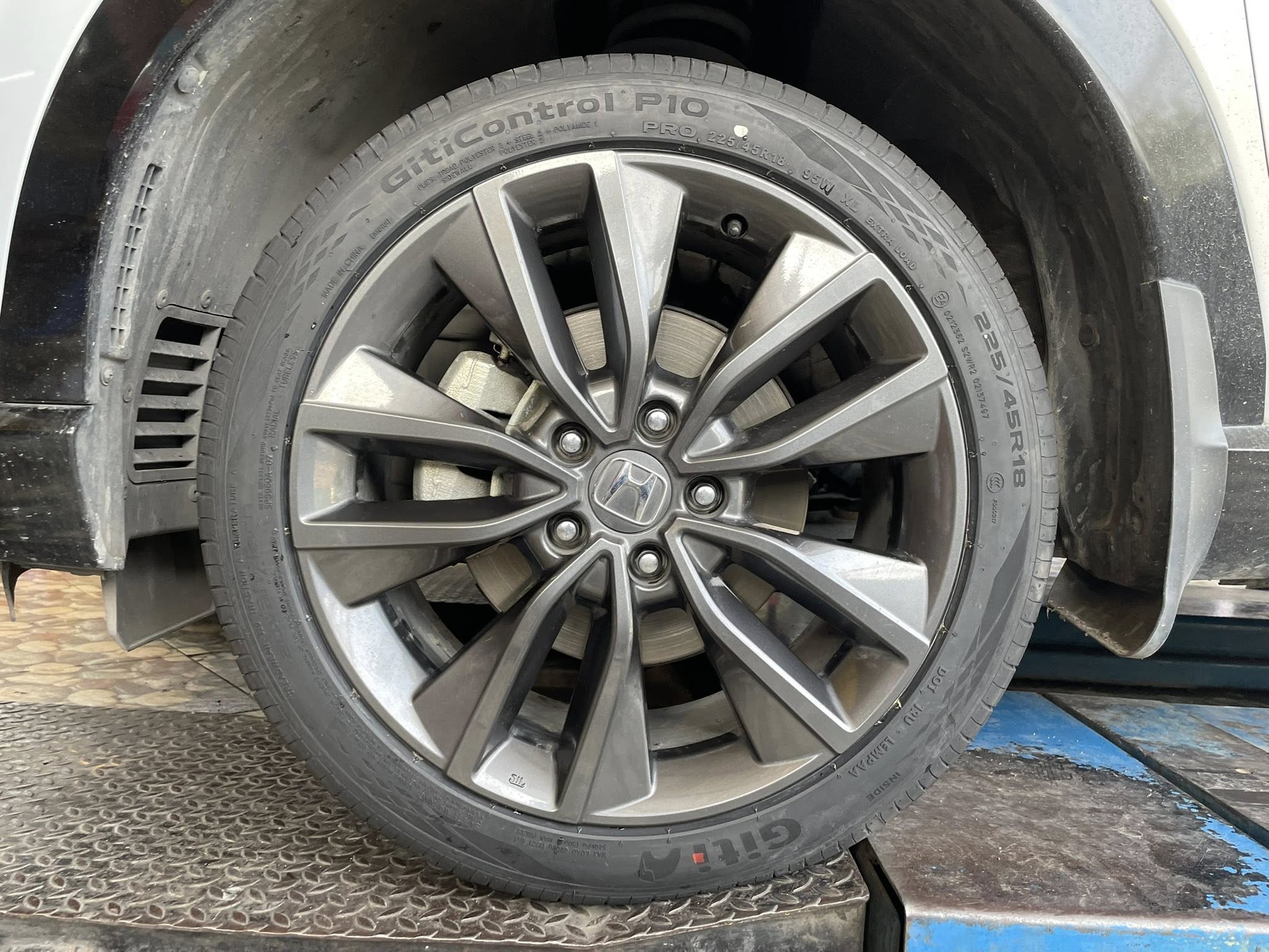 #HONDA_HRV 🚘เปลี่ยนยาง 🛞🐘GITI_ControlP10_225/45R18