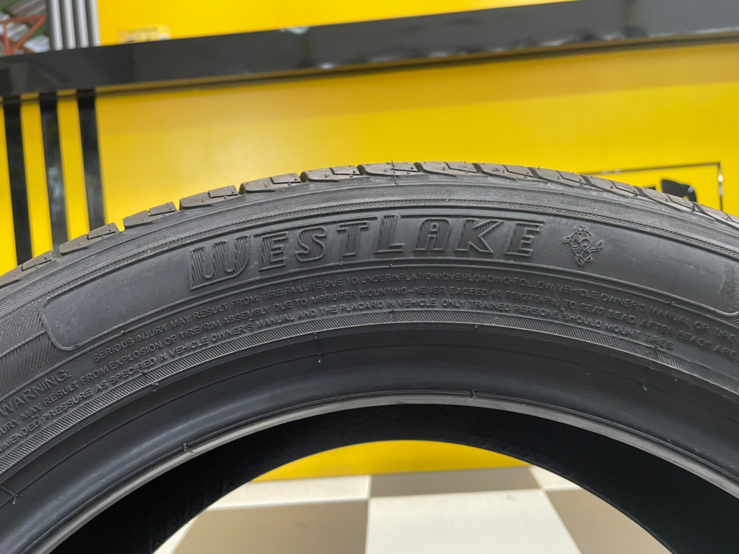 215/55R17 ยางสปอร์ตWestlake SA07 ยางไทยคุณภาพดี