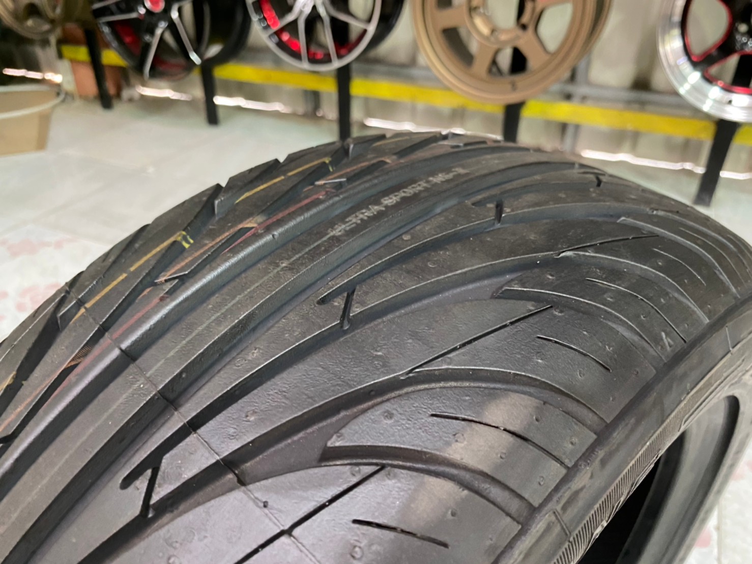 215/40R17 Nankang NS-2 ยางสมรรถนะสูง พร้อมติดตั้งฟรี