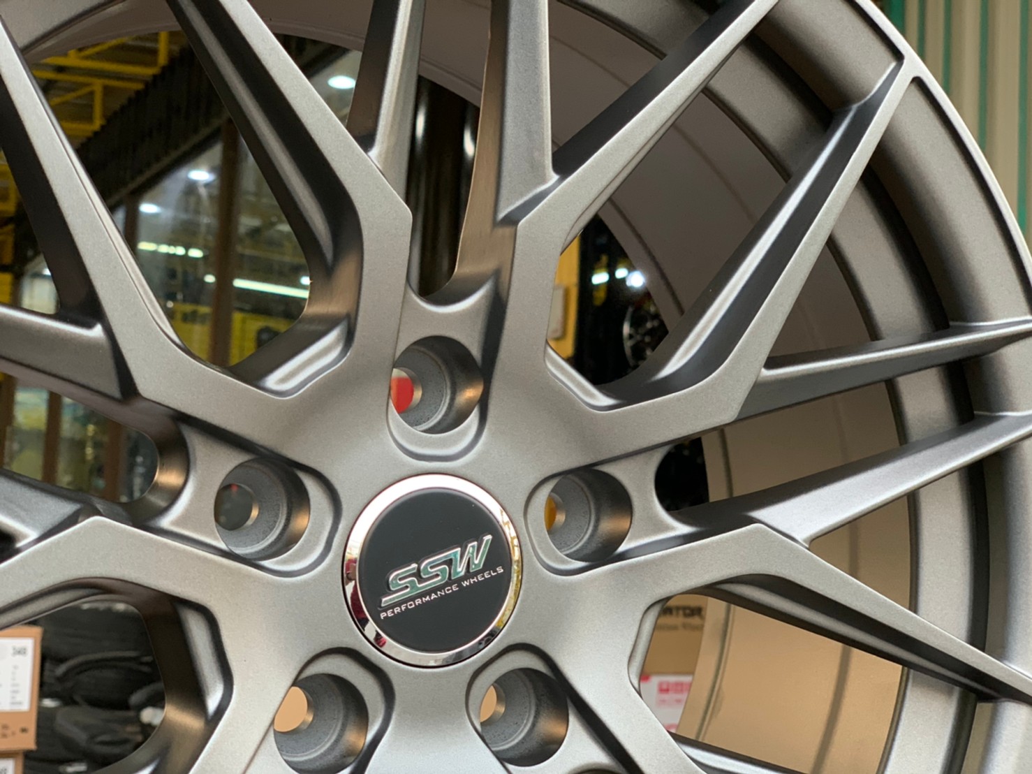 ล้อแม็กใหม่ขอบ17 Stamford Sport Wheels SSW 348 สีเทากัน