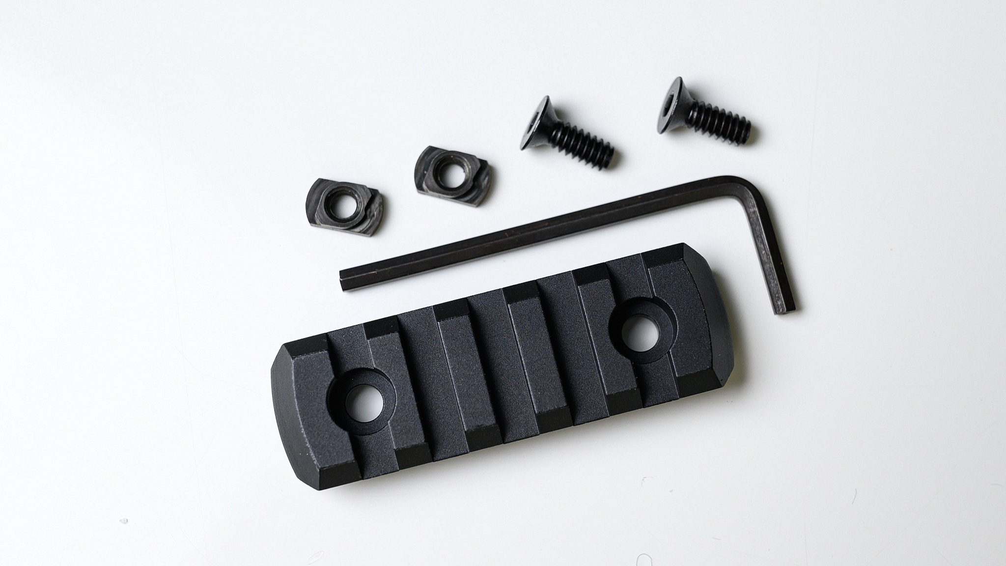 SKU-04036 รางเสริมโลหะ M-LOK 5 Slot
