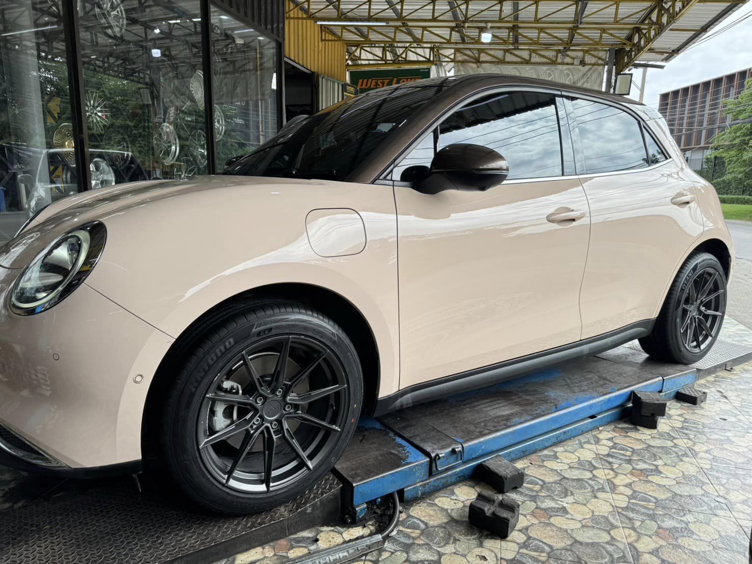 🚘 #ORA_GOOD CAT🛞 #เปลี่ยนยาง #OTANI #KN1000 225/50R18🔥 🔥🔥 #บริการตั้งศูนย์ล้อ