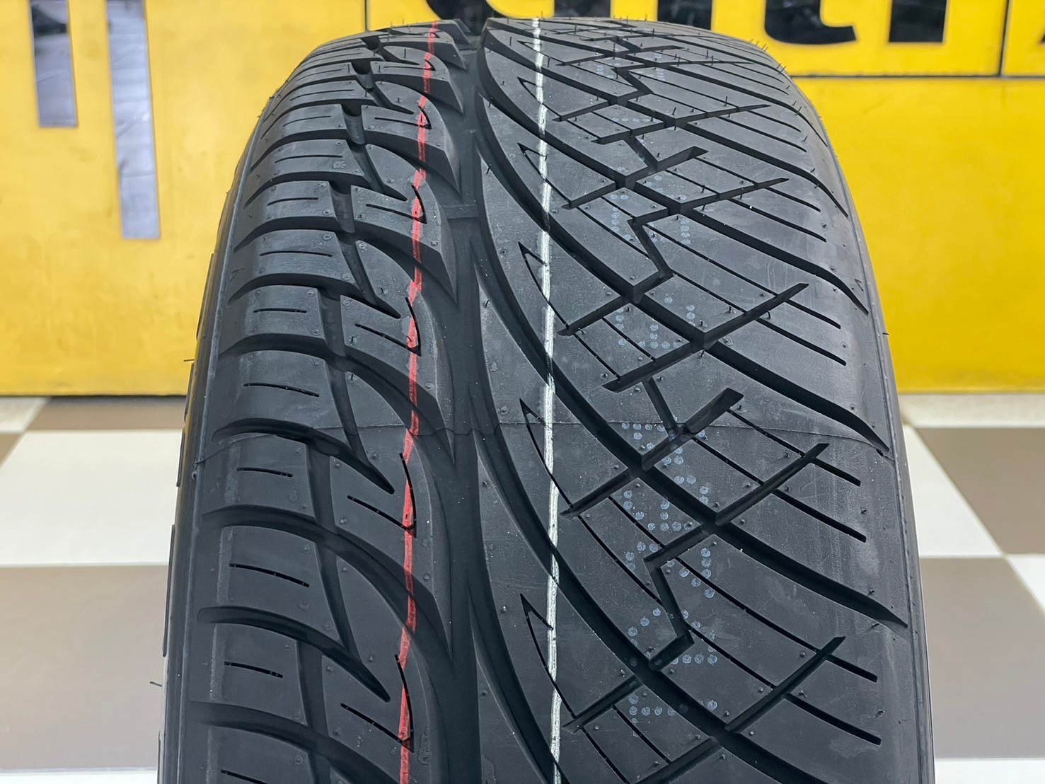 New!! Deestone Stormz RS Tattoo Limited Edition🐉❤️ 255/50R18 ยางใหม่ปี2024