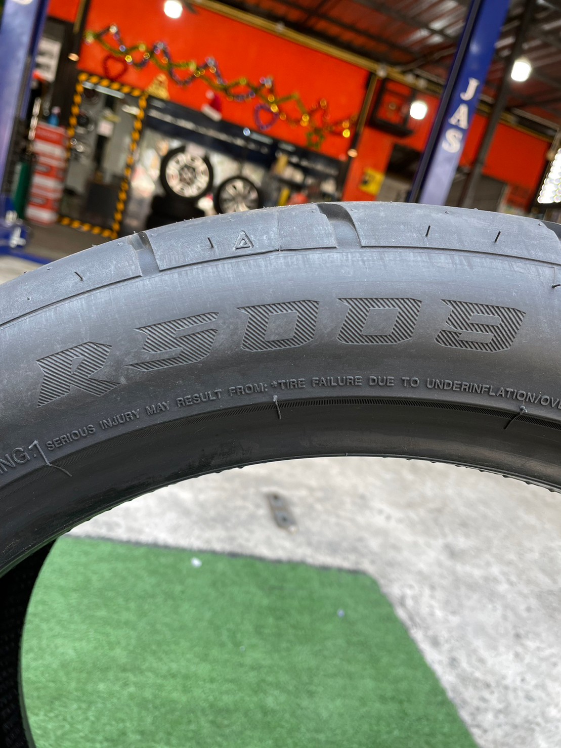 215/45R17 ยางสปอร์ตลายซิ่ง คุณภาพดี Lansail RS009 ยางใหม่ปี2023