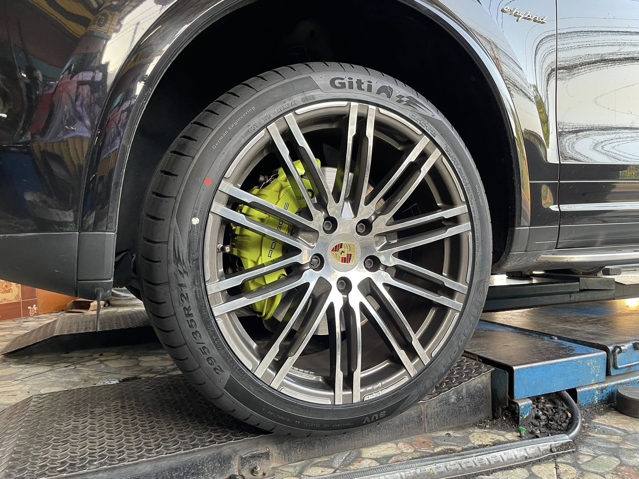 PORSCHE_CAYENNE เปลี่ยนยาง 💫 #GITI_Sport_S2_295/35R21