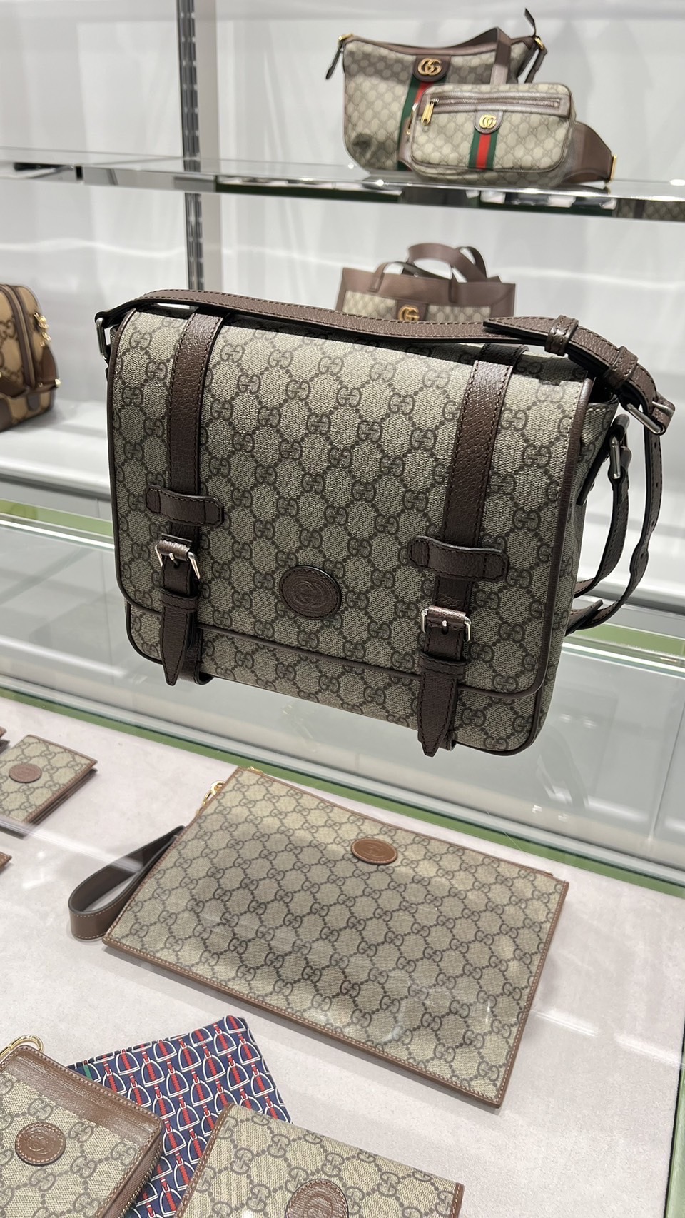 กระเป๋าสะพายข้างผู่ชายGUCCI Messenger Borsa a tracolla GG