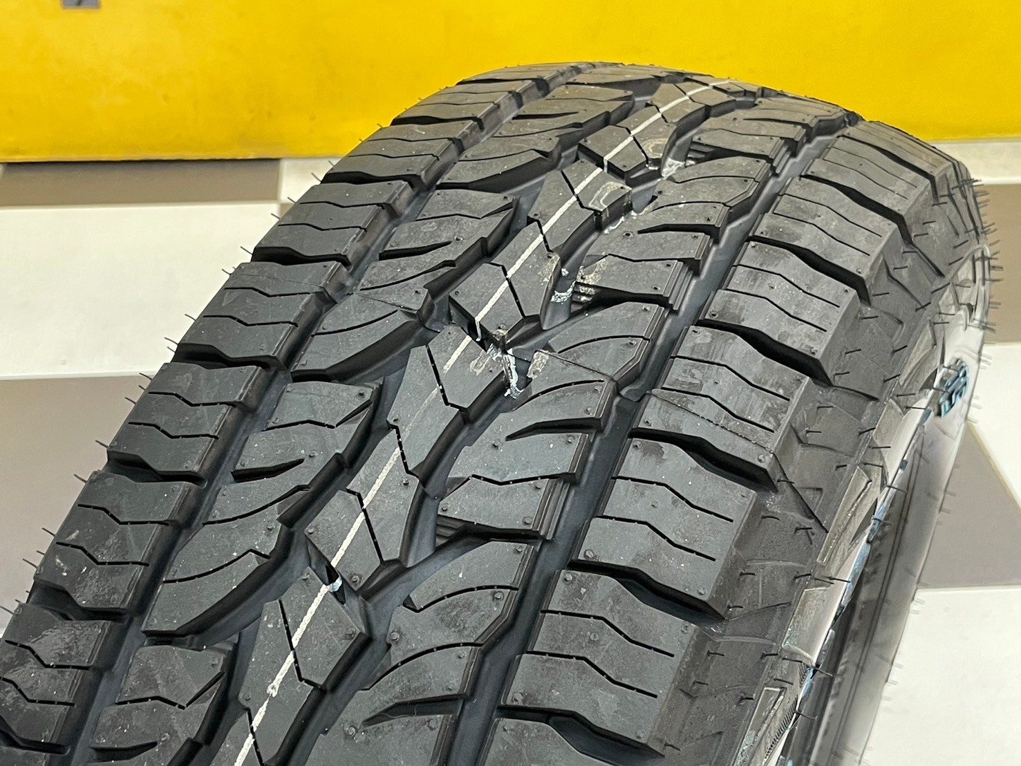 💥#DUNLOP GRANDTREK AT5 245/70R16 ยางปีผลิต2024