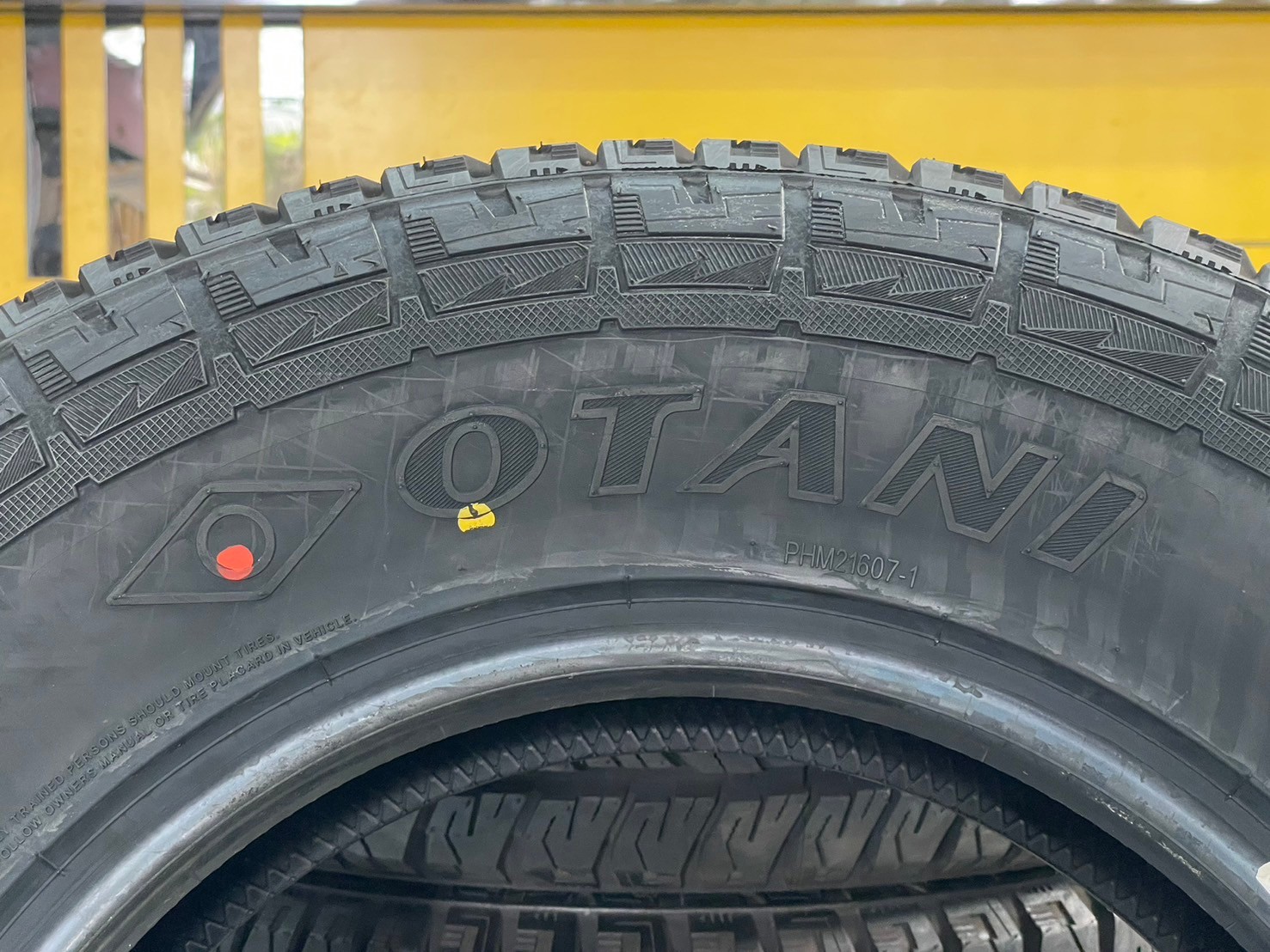 ยางโอตานิ OTANI SA3000 235/70R16 ยางใหม่ปี2021 (4เส้น)
