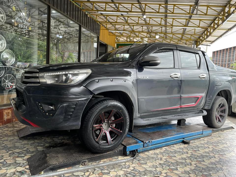 🚘 #TOYOTA_REVO🛞 #OTANI #SA1000 265/60R18