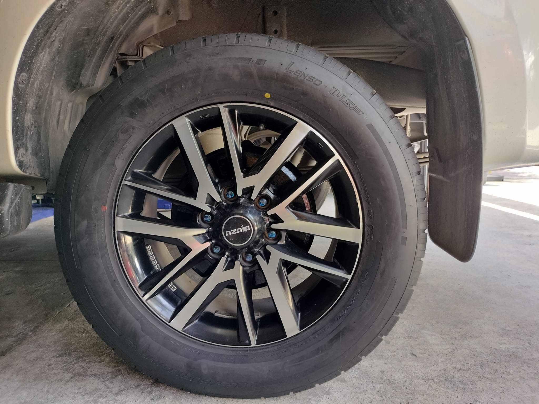 #ISUZU_DMAX #LENSO_D1SP_265/60R18