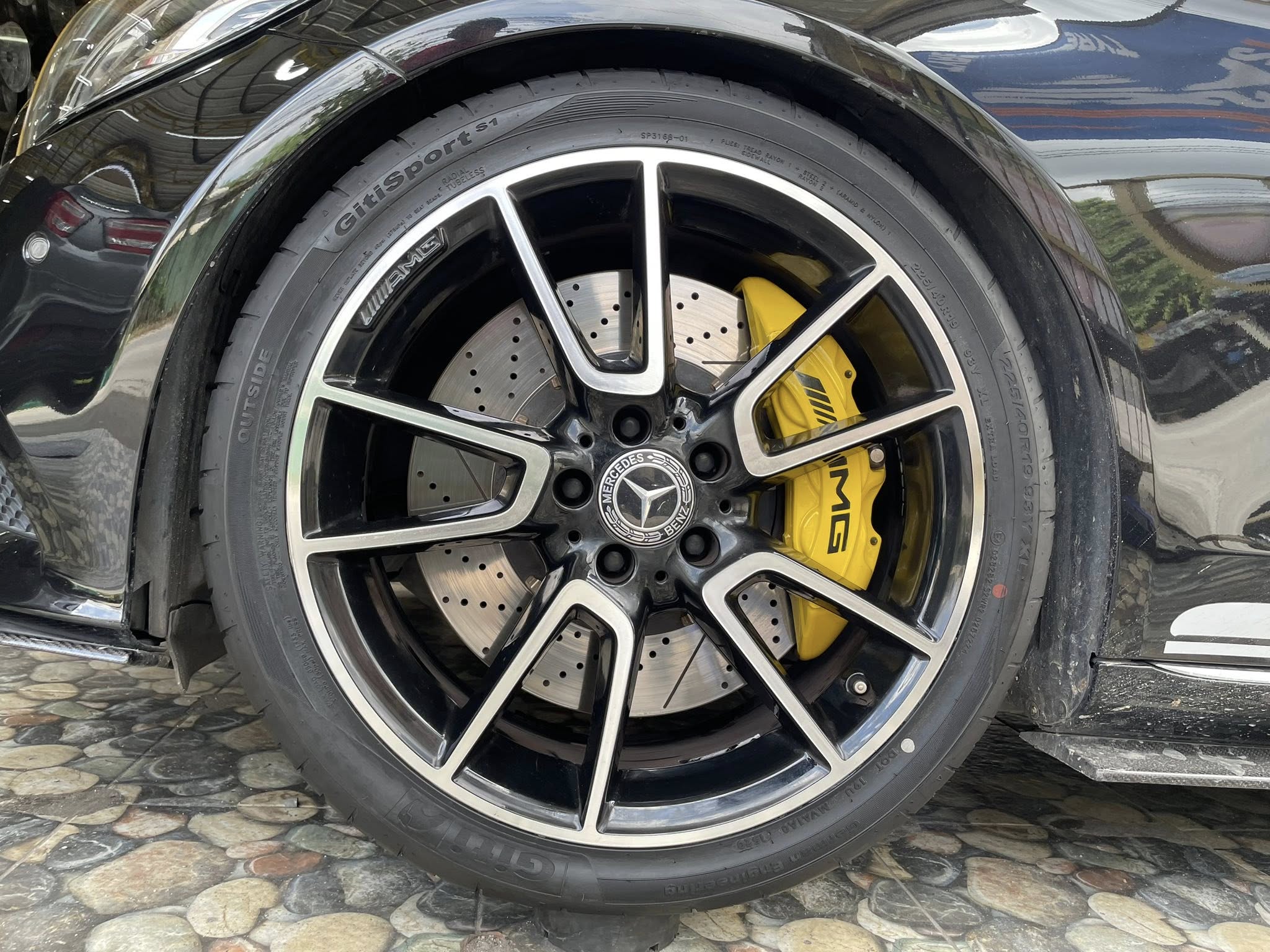 BENZ_C220d 🚘เปลี่ยนยาง 🛞🐘#GITI_SportS1_225/40R19