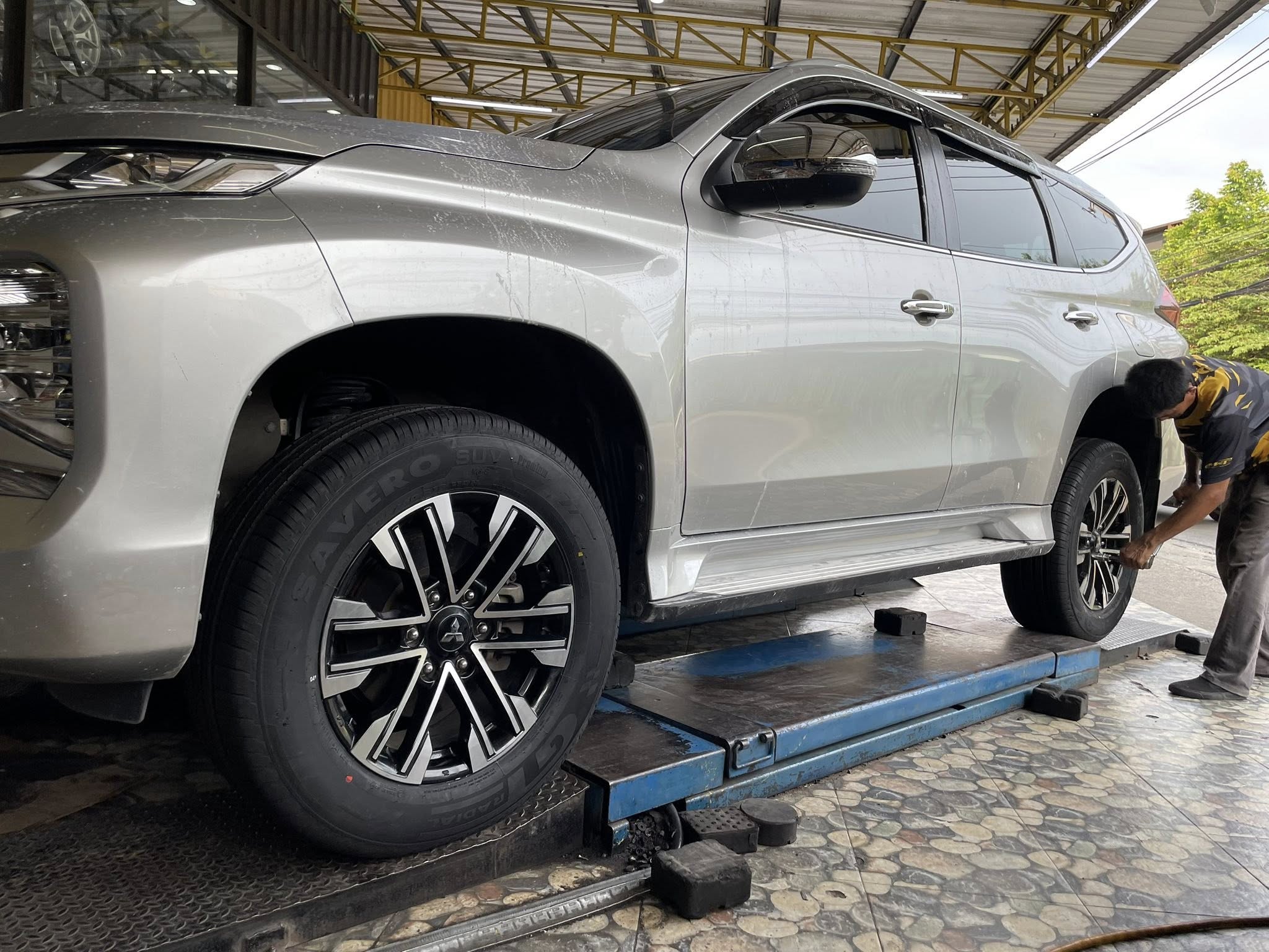 MITSUBISHI_PajeroSport 🚘เปลี่ยนยาง 🛞🐘#GT RADIAL #SAVERO SUV 265/60R18