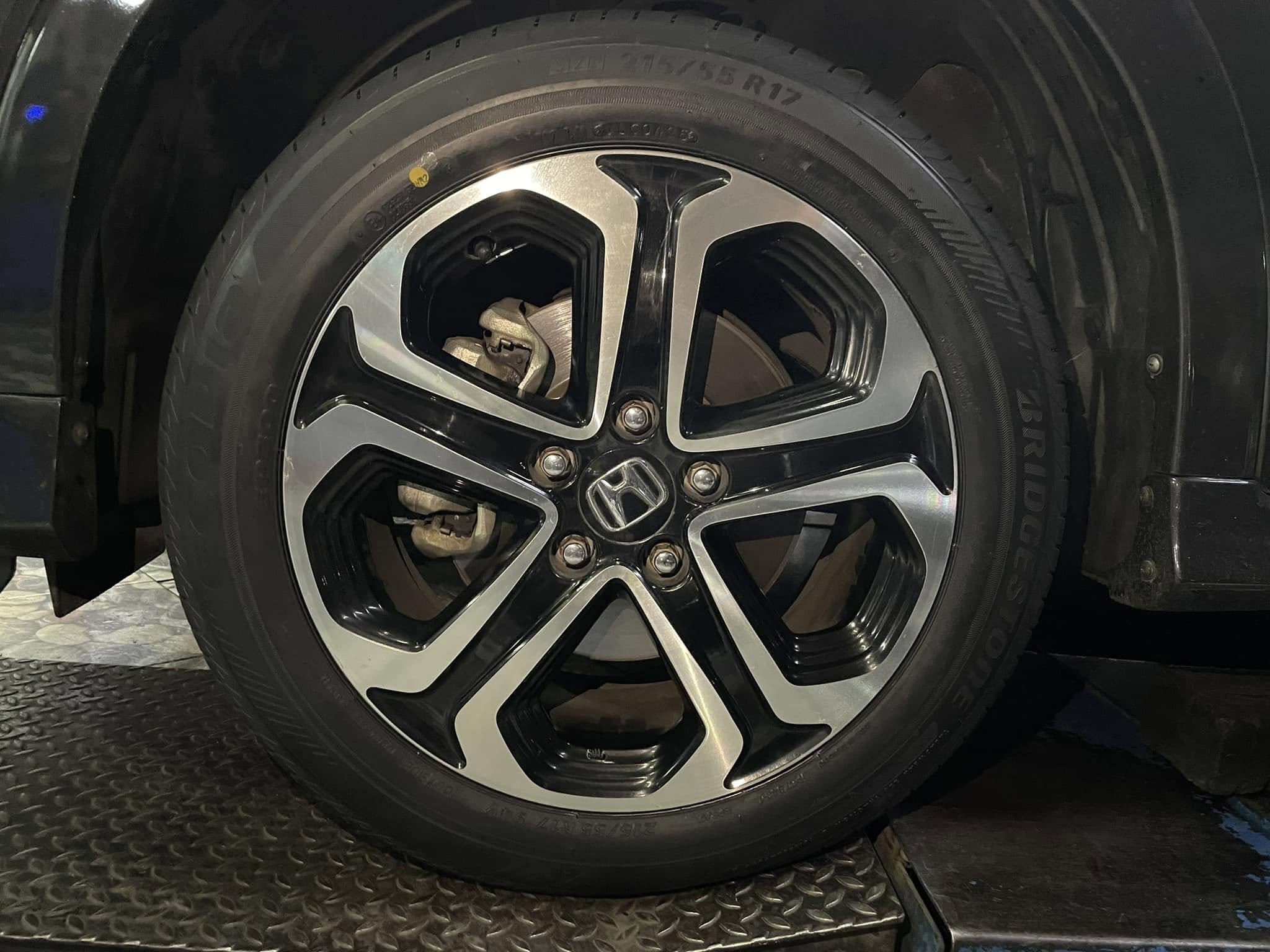 🛞❤️ #HONDA_HR-V เปลี่ยนยาง 🛞🐘#Bridgestone #Ecopia #EP300 215/55R17
