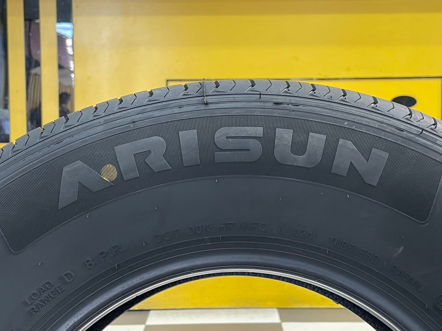 ยางกระบะบรรทุก 𝗔𝗿𝗶𝘀𝘂𝗻 🔴 ZX15 🔴 195R14C ยางใหม่ปี2024