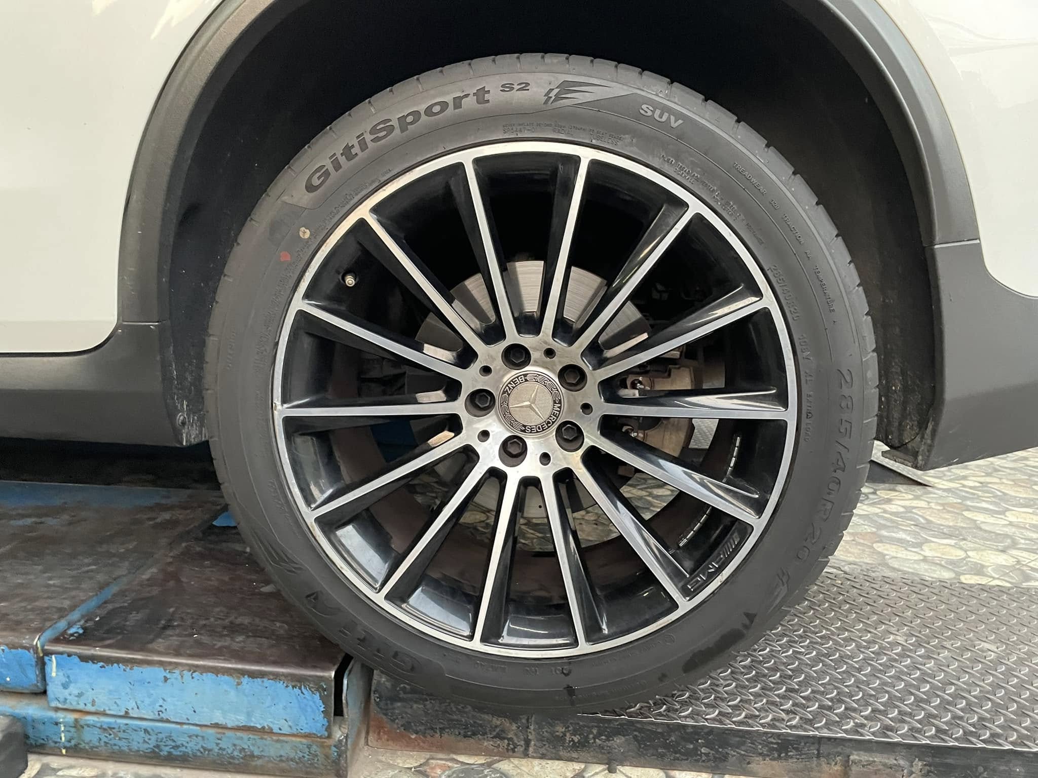 🚗#BENZ_GLC250d🛞 🛞#ยางจีที #ยางสปอร์ตสมรรถนะการขับขี่สูง 🛞 🛞#Giti_SportS2 285/40R20🛞