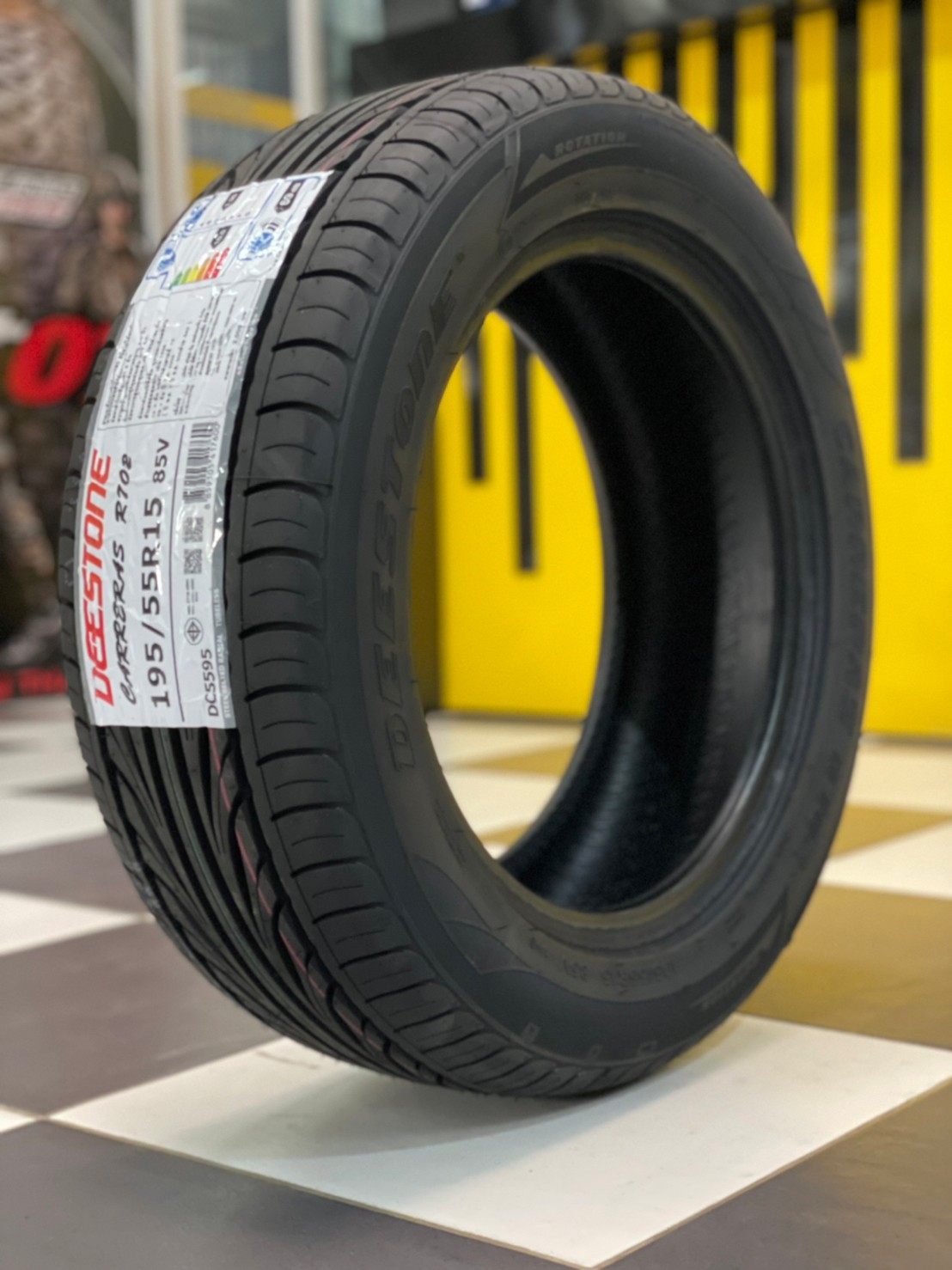 Deestone R702 195/55R15 ยางลายสปอร์ต ยางไทยคุณภาพดี ยางใหม่ปี2022
