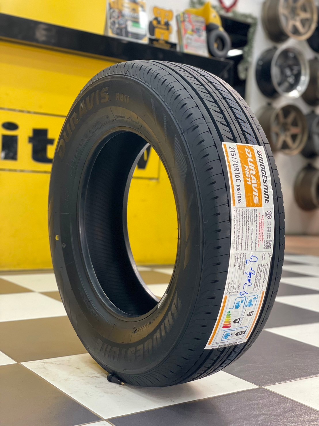 🔥🔥#Bridgestone Duravis R611 215/70R16 ยางใหม่ปี2024
