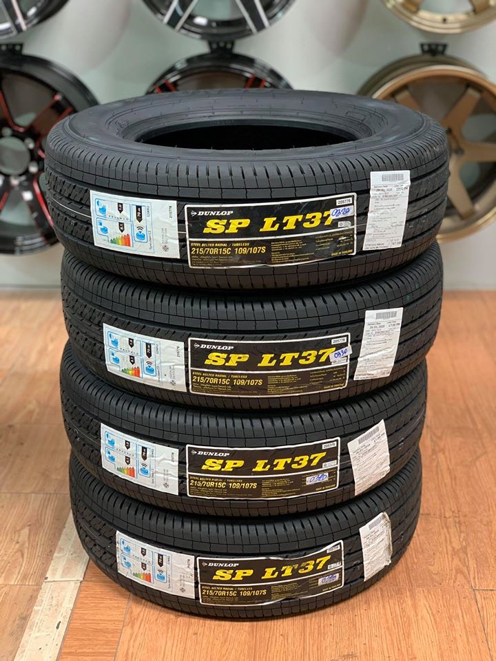 ยางใหม่Dunlop SP LT37 215/70R15 ยางใหม่ปี2020