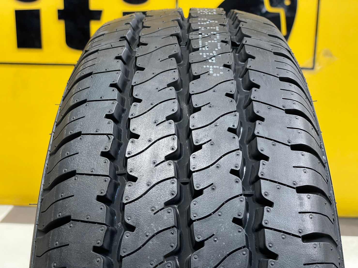 GT RADIAL ยางรถยนต์ รุ่น MAXMILER PRO 215/70R15 ยางใหม่ปี2023