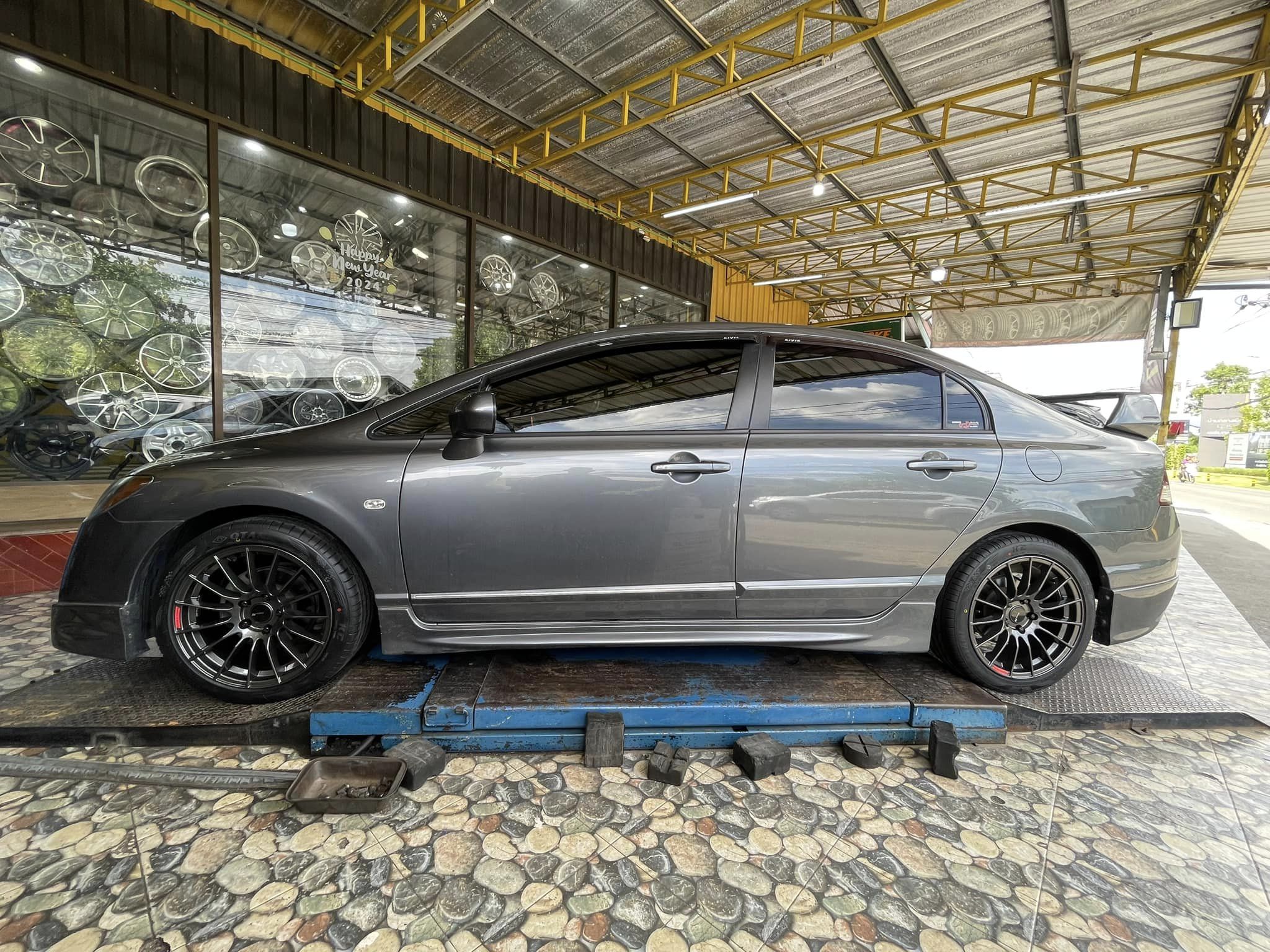 🚘 #HONDA_CIVIC❤️ #ล้อแม็กซ์ใหม่ #EmotionR_RSR 17X7.5 ET35 5X114.3 DG