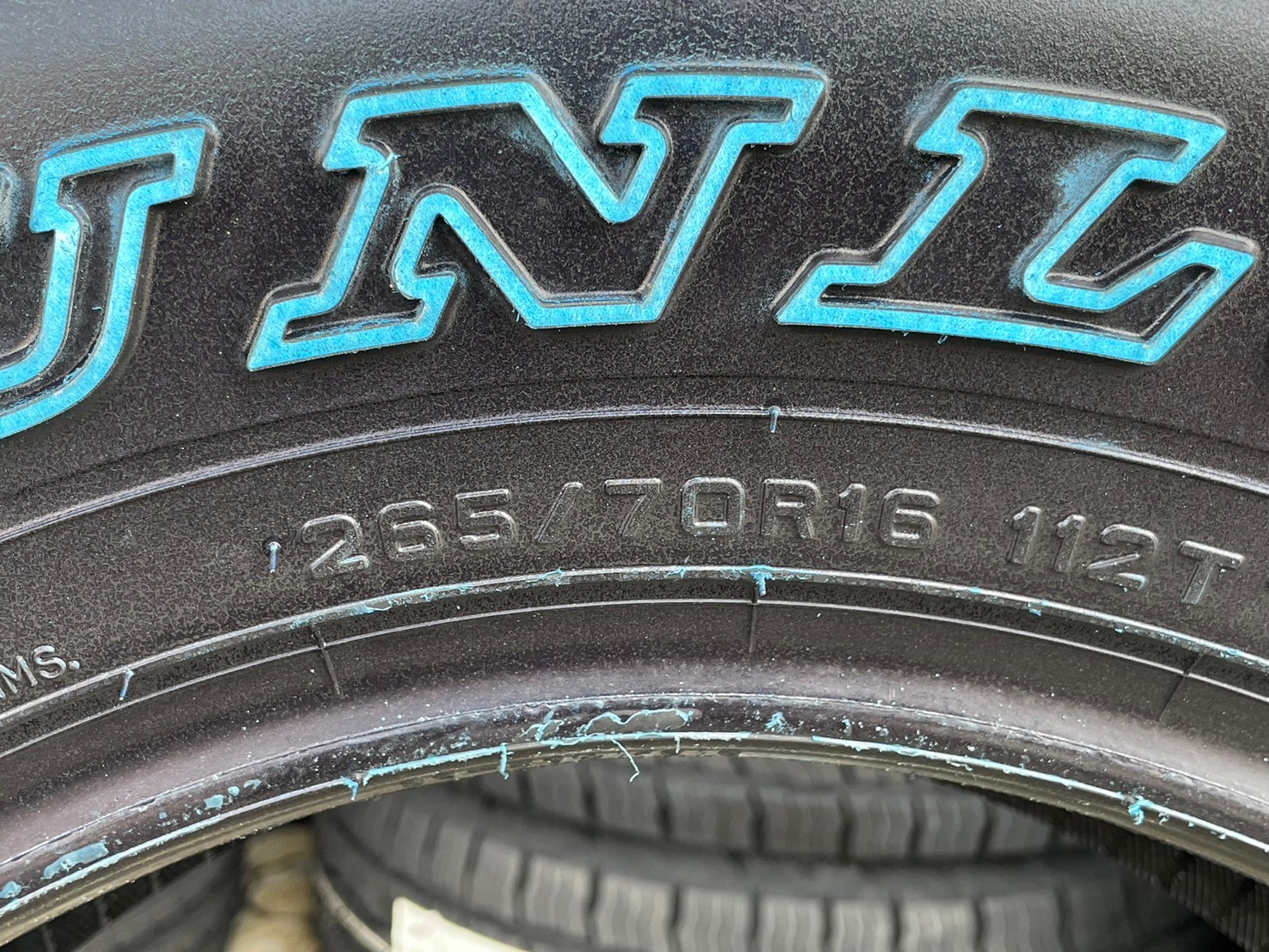 ยางใหม่DUNLOP GRANDTREK AT22 265/70R16 ยางปีผลิต2024