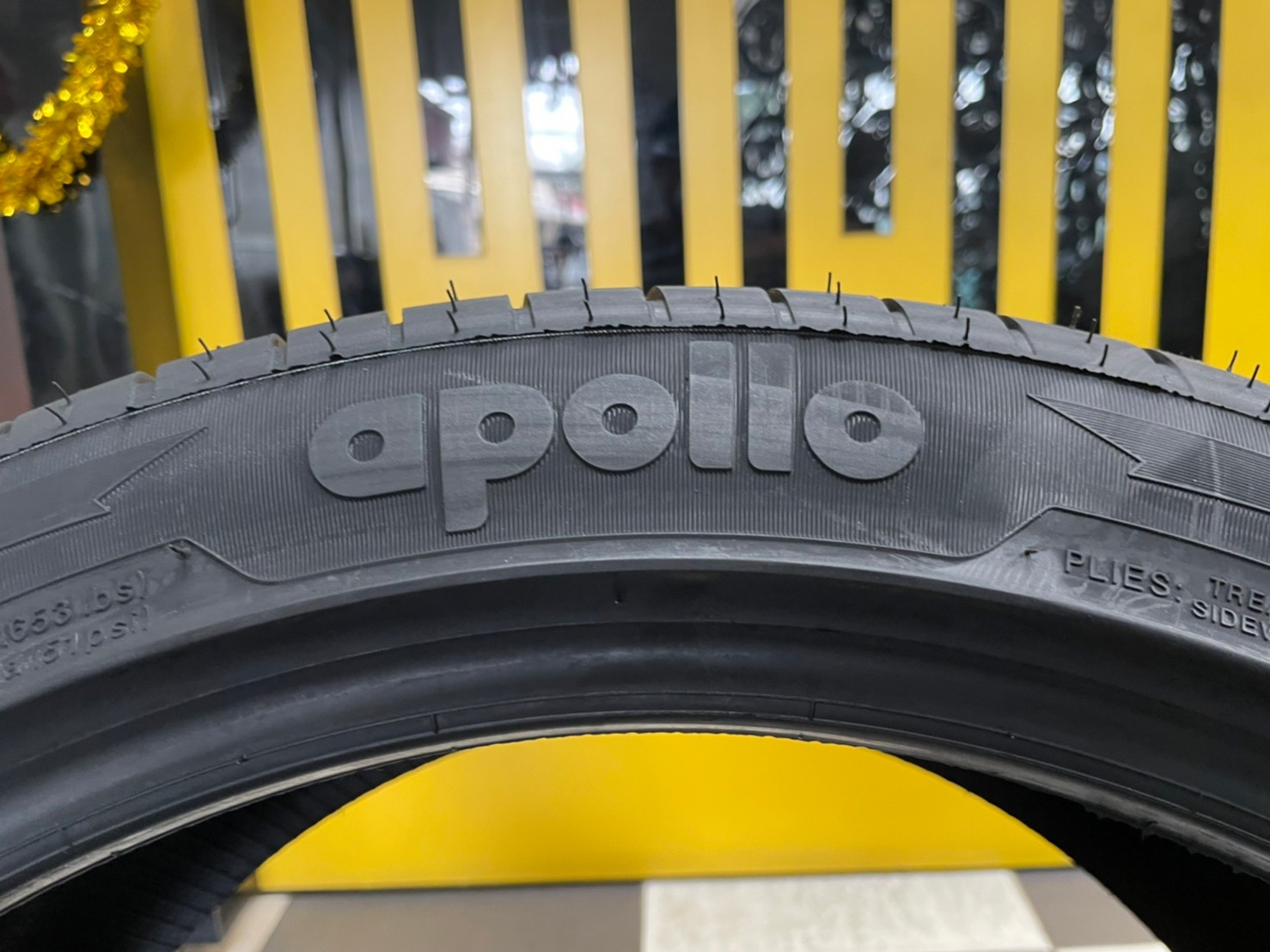 245/40R19 Apollo Aspire 4G+ ยางใหม่ปี2023