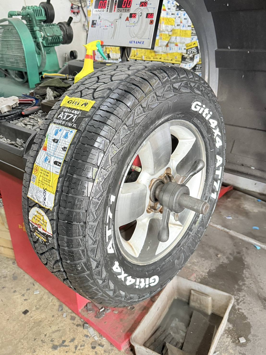 JEEP_GRANDCHEROKEE #GITI_AT71_265/65R17 #ยางคุณภาพดี สมรรถนะสูง