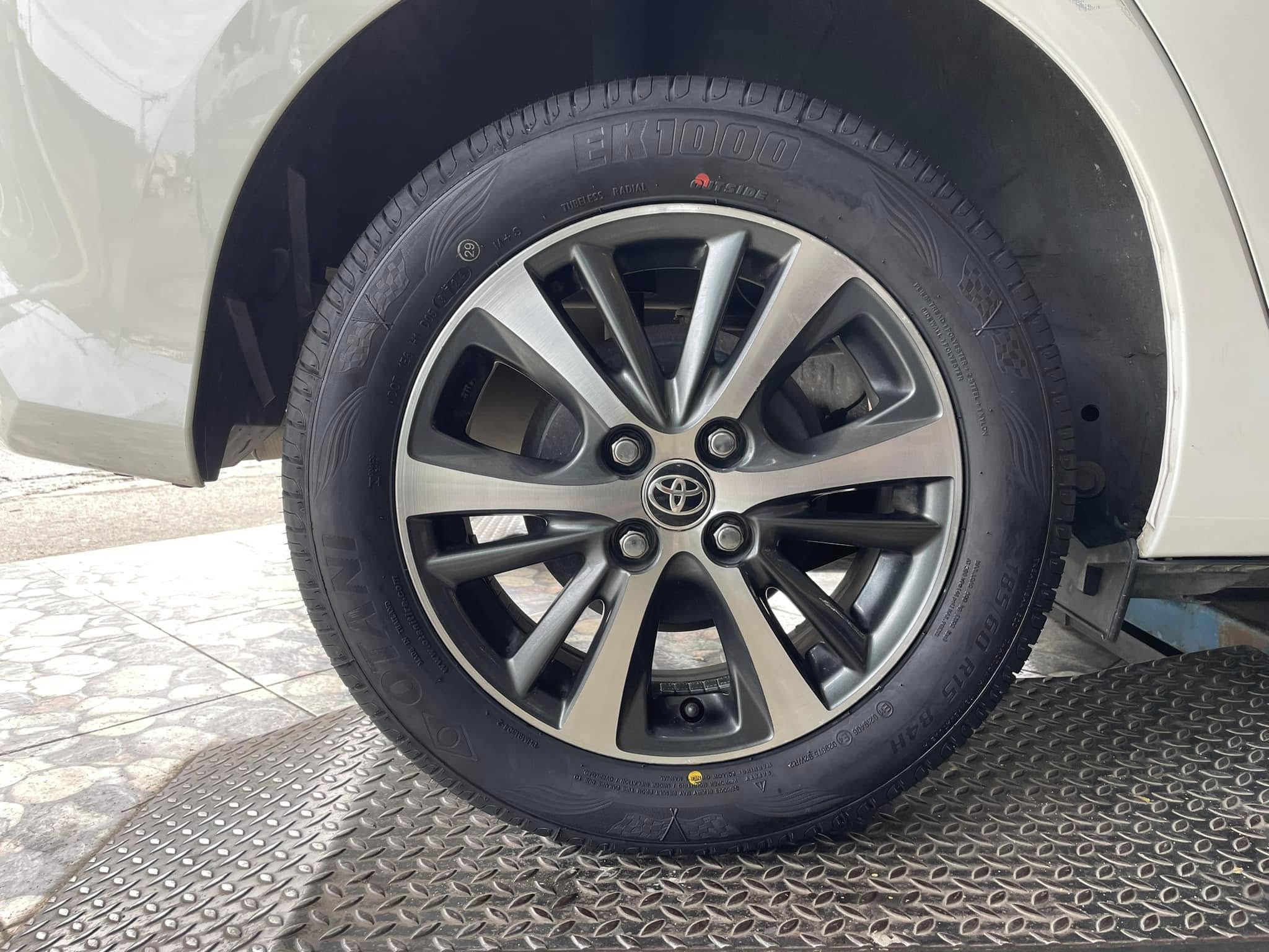 🚘 #TOYOTA_YARIS🛠 #OTANI #EK1000 185/60R15