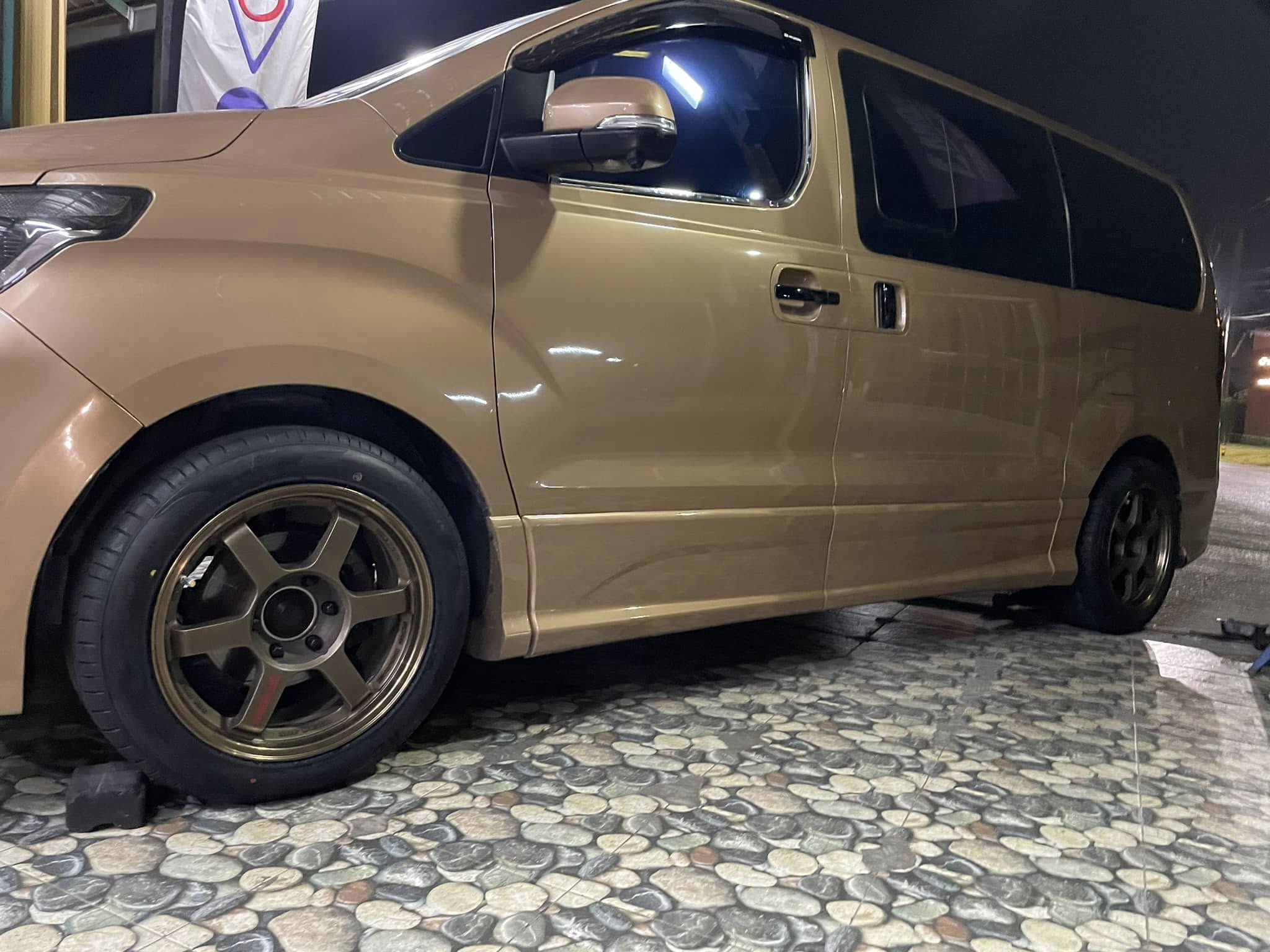 🚘 #HYUNDAI_H1 เปลี่ยนยาง #OTANI_KC2000_235/50R18🔥