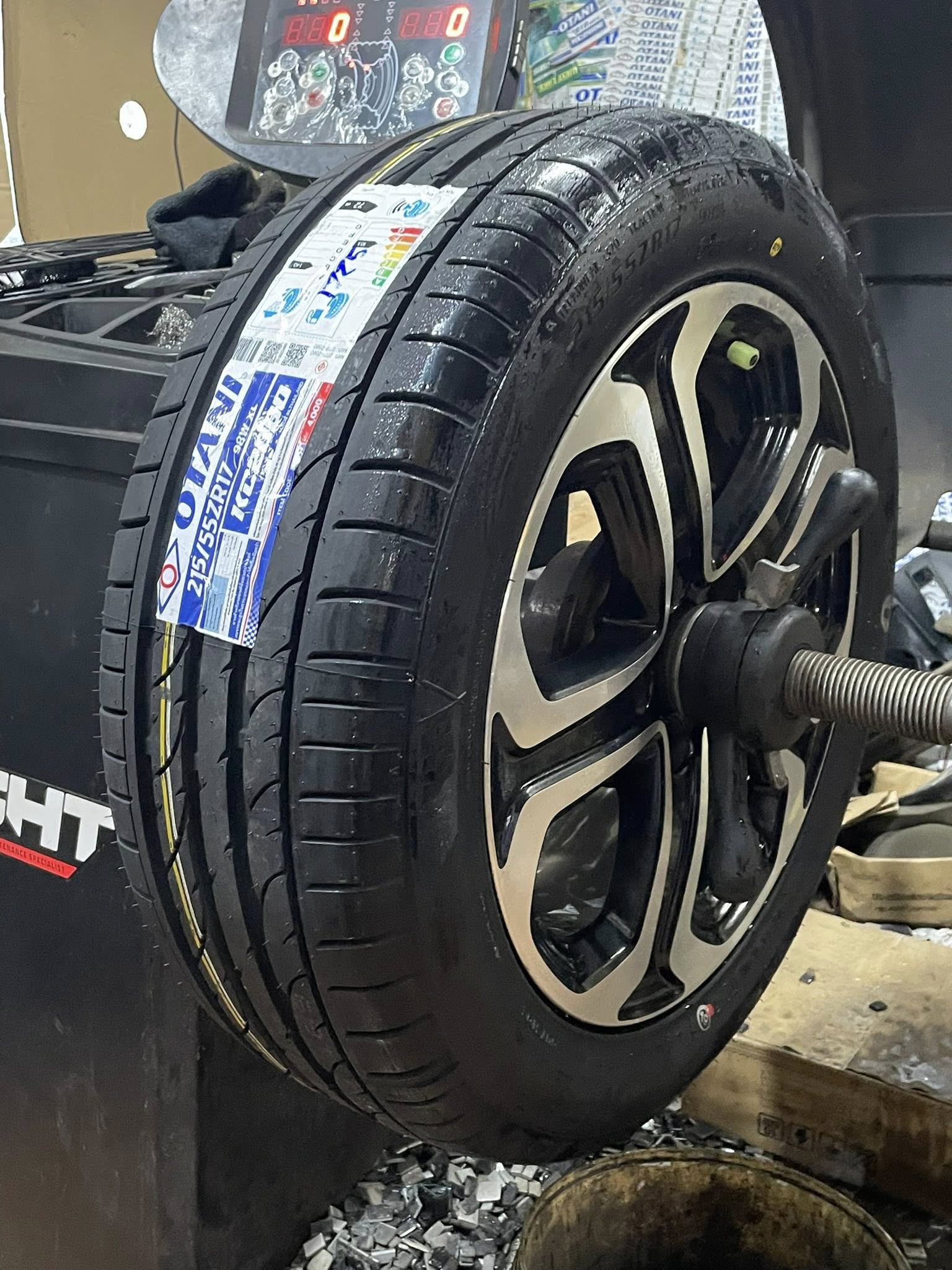 🛞 HONDA_HRV🚘เปลี่ยนยาง 🛞🐘#OTANI_KC2000_215/55R17 🛞