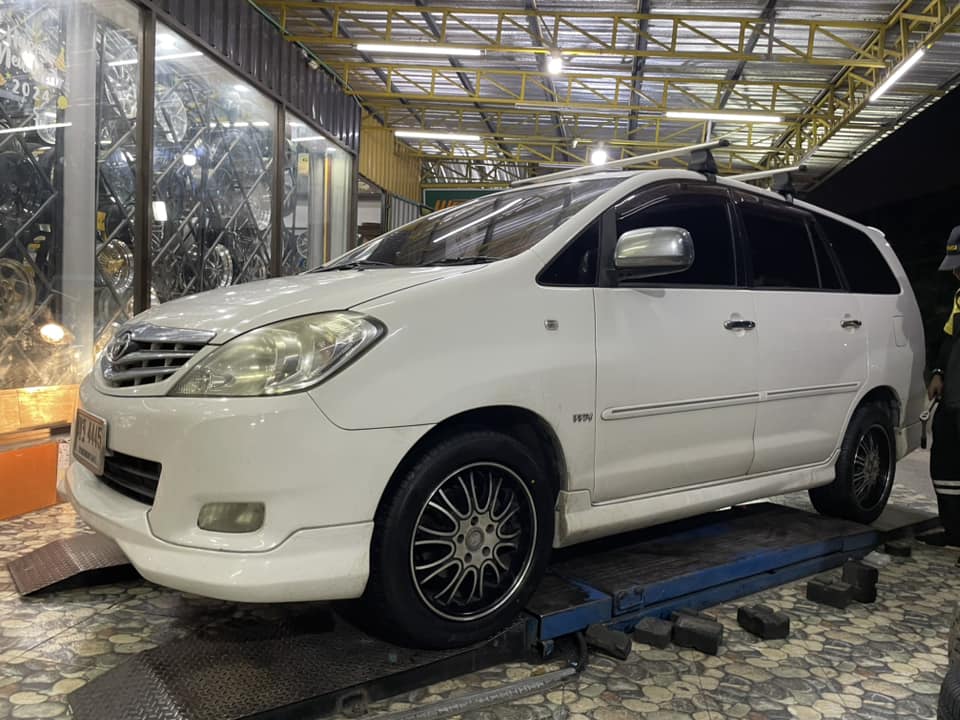 #TOYOTA_INNOVA เปลี่ยนยาง #KINTO_SC900_215/55R17