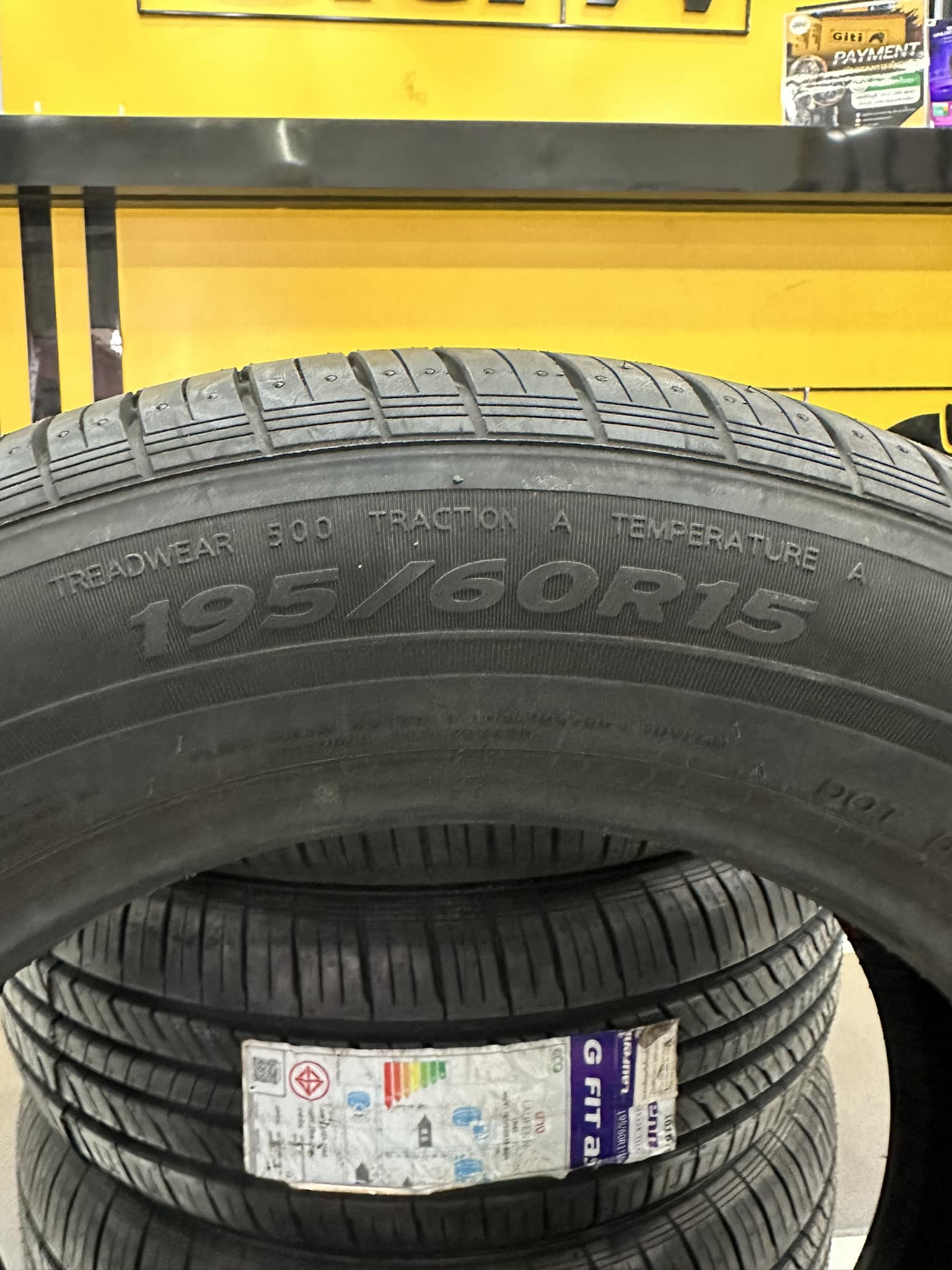 🔥#ยางใหม่ปีเก่า🔥 #Laufenn G Fit As 195/60R15 ยางใหม่ปี21