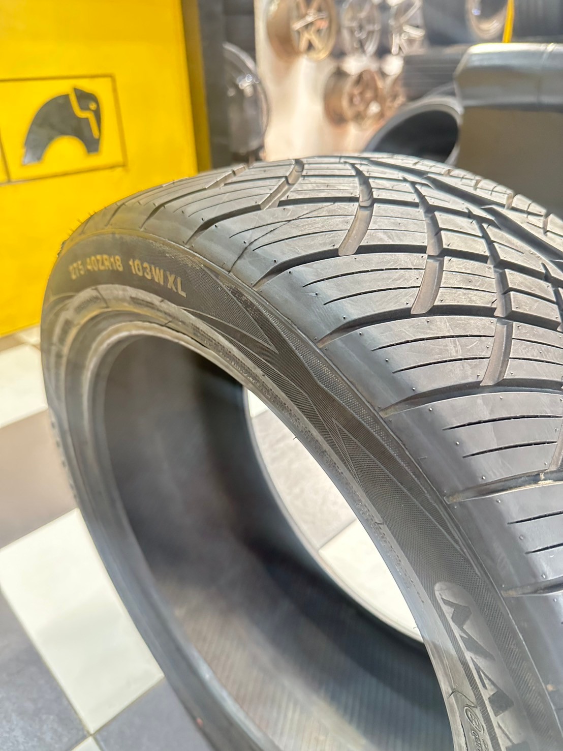 ยางลายซิ่ง SUMAXX MAX RACING 86S 275/40R18 ยางใหม่ปี2020 (ยางจริงมี1 เส้น) เพียงเส้นละ1300บาท พร้อมติดตั้งฟรี