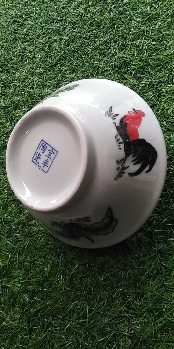 ถ้วยน้ำจิ้ม ตราไก่ ขอบน้ำเงิน 4นิ้ว สูง 2นิ้ว