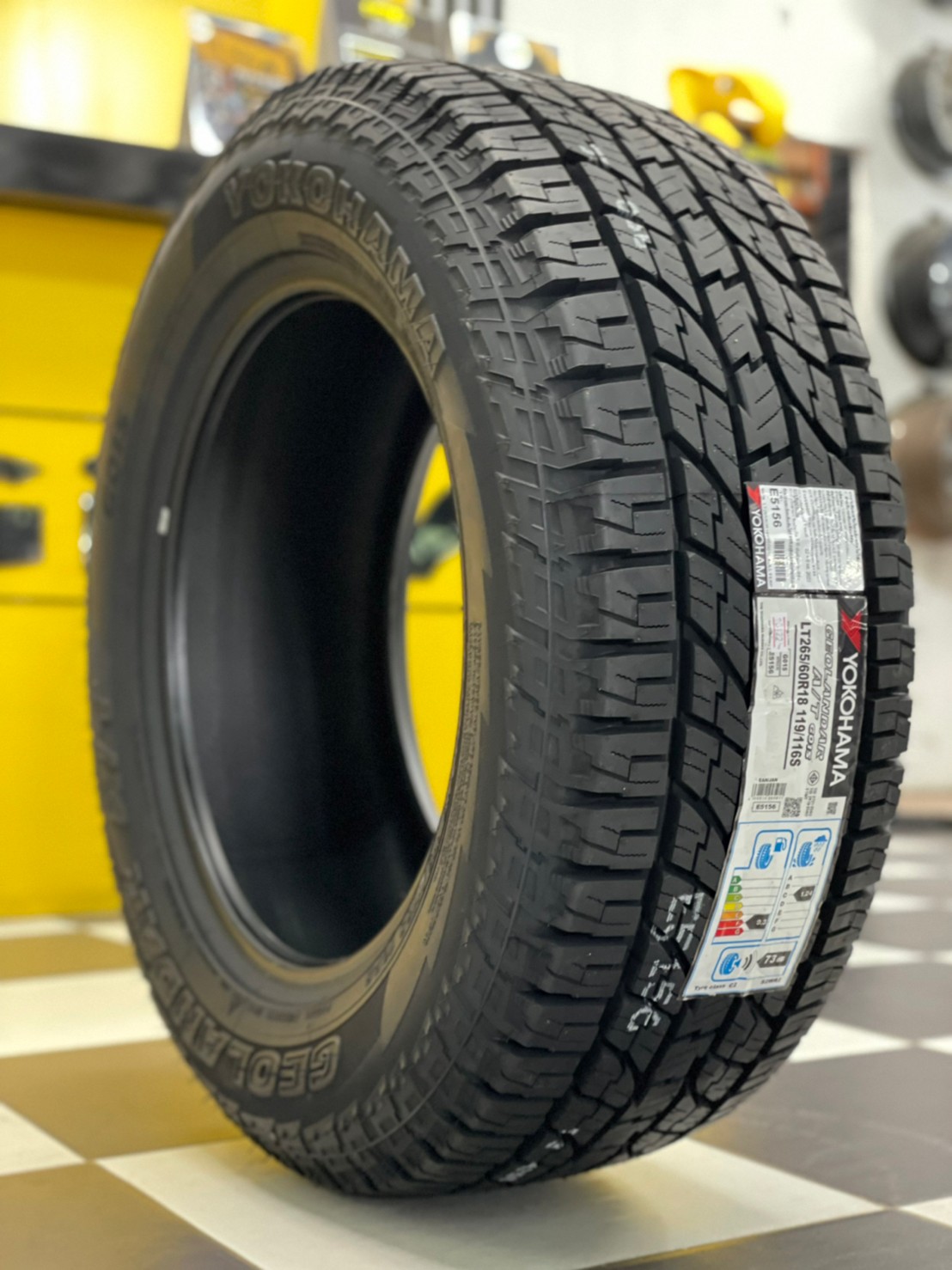 ยาง YOKOHAMA GEOLANDAR AT G015 265/60R18 ยางตัวหนังสือสีขาว ยางใหม่ปี2022