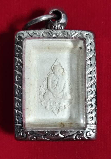 พระคำข้าว รุ่น 2 หลวงพ่อฤาษีลิงดำ วัดท่าซุง จ.อุทัยธานี ปี 2533 องค์ที่ 1