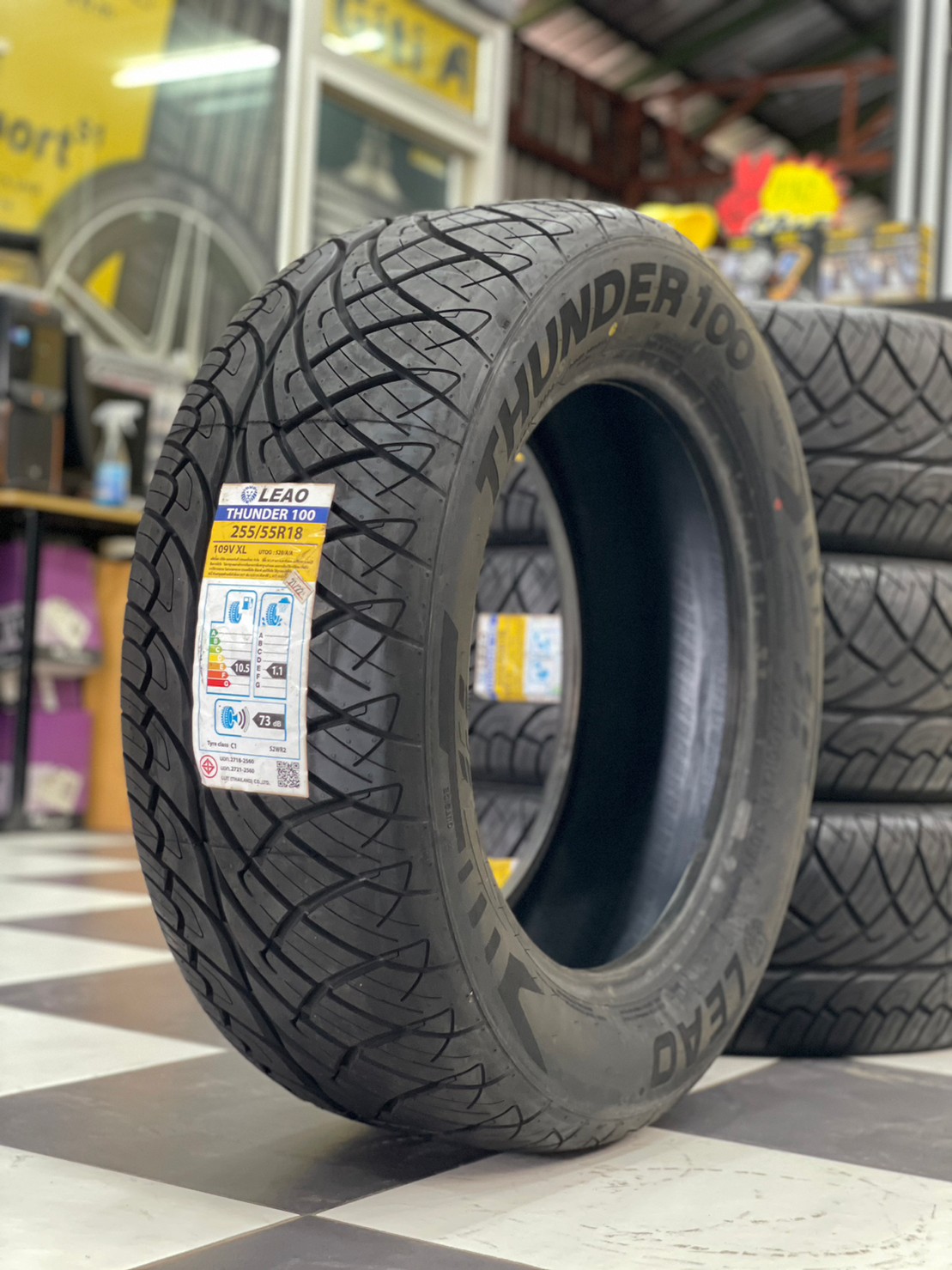 255/55R18 Leao Tire Lion Thunder100 ยางลายซิ่งนุ่มหนึบ