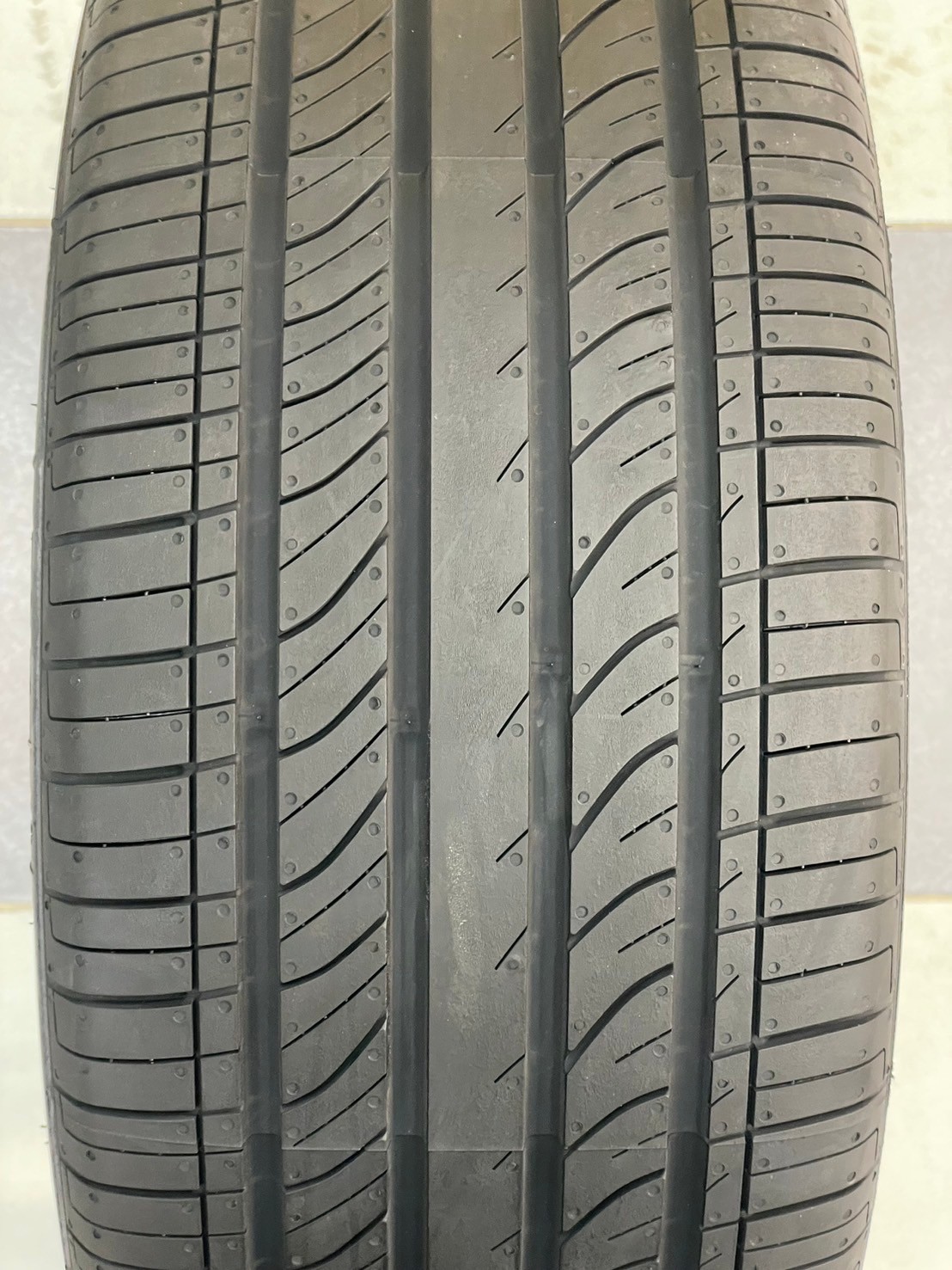 Giti ComfortF22 235/45R18 ยางใหม่ปี2024