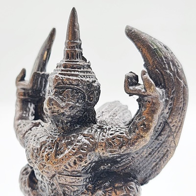 พญาครุฑมหาลาภ องต์เล็ก สูง 3 นิ้ว ผิวสีรมดำ