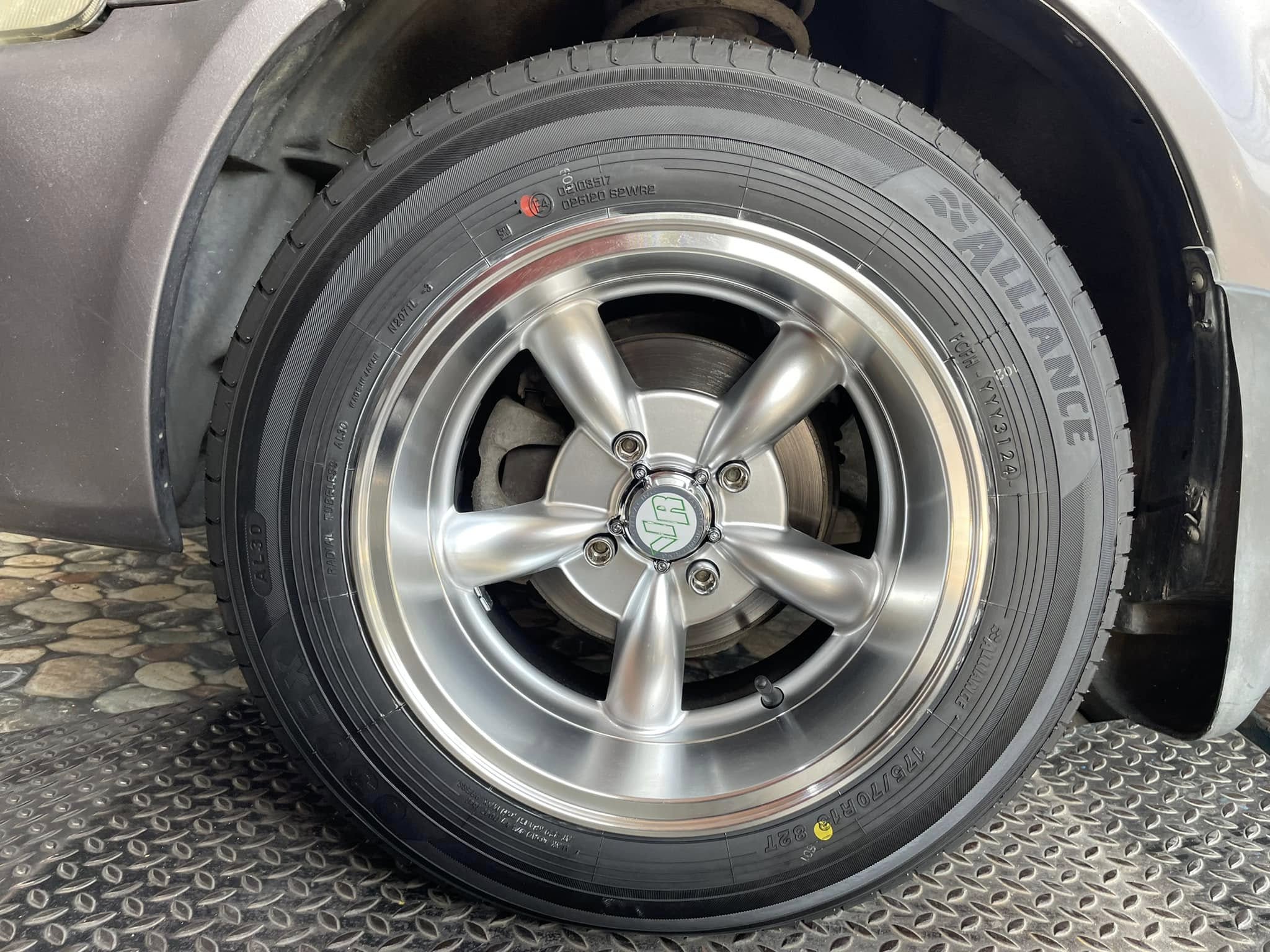 เสริมหล่อ ล้อพร้อมยาง #HONDA_CITY 🚘❤️💫 🛞🛠 #ALLIANCE_030EX 175/70R13 🛞🐘#ล้อกล้วยขอบ13 #MGW MF5134 13X7 ET-7 4X100