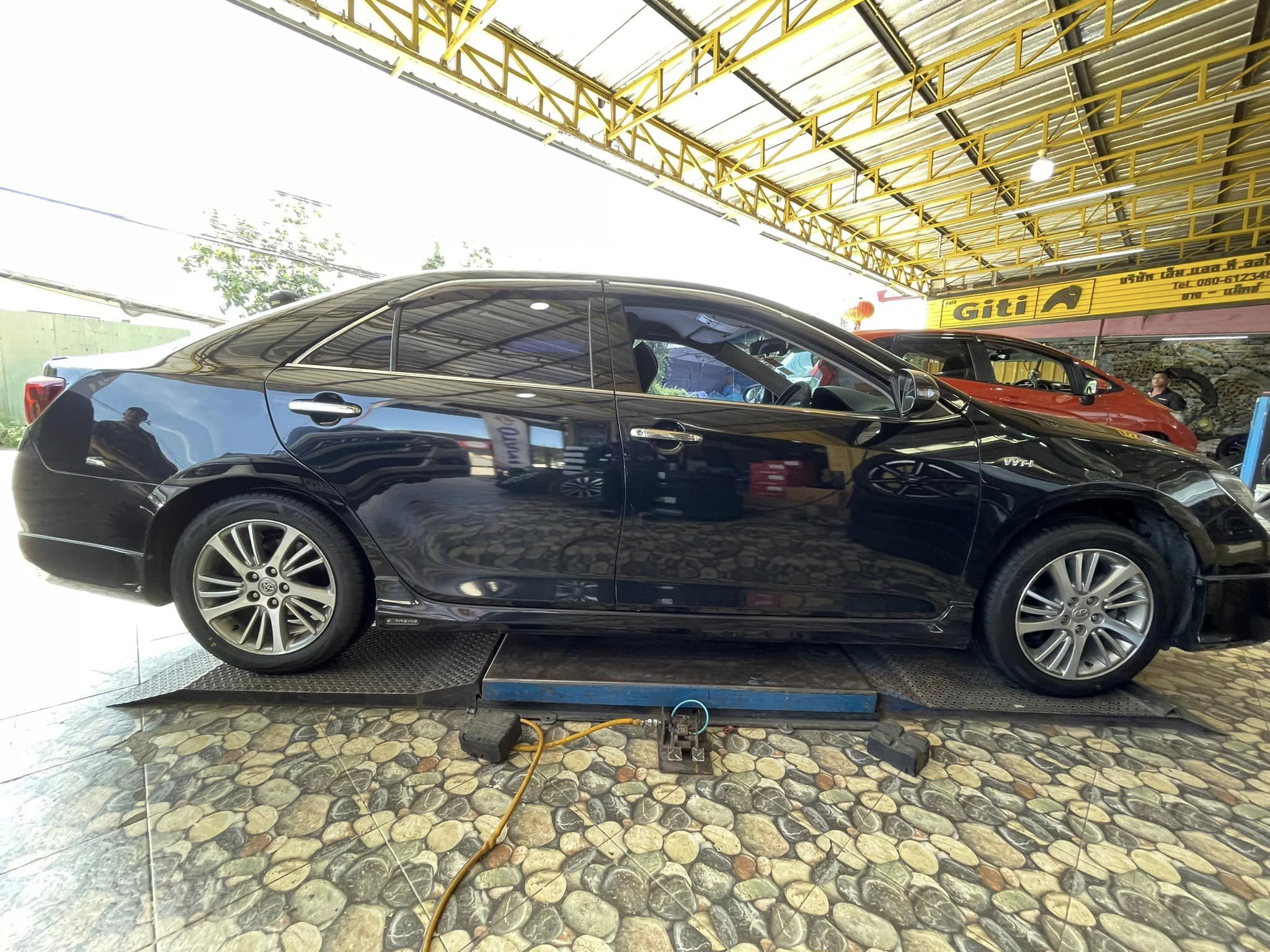 🚘 #TOYOTA_CAMRY เปลี่ยนยาง #BRIDGESTONE_TURANZA6 #215/55R17