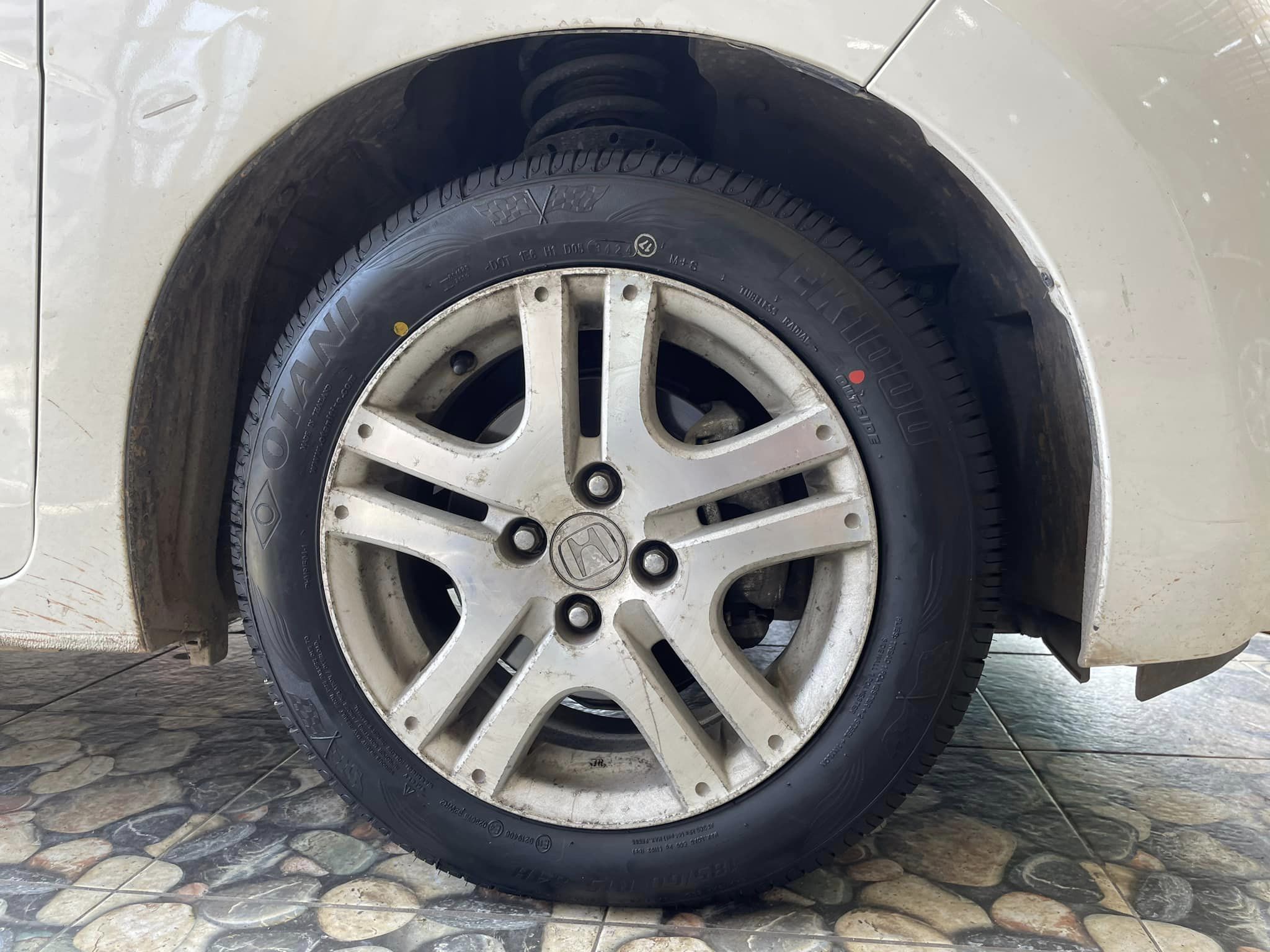 🚘 #HONDA_JAZZเปลี่ยนยาง #OTANI #EK1000 185/60R15