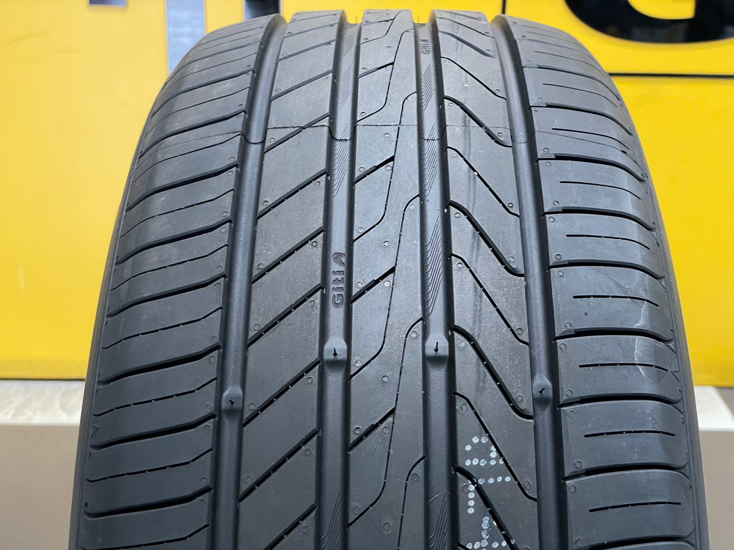 ยางใหม่ GITI Control P10 225/50R17 ยางใหม่ปี2023 ราคาโปรโมชั่นพิเศษ พร้อมติดตั้งฟรี