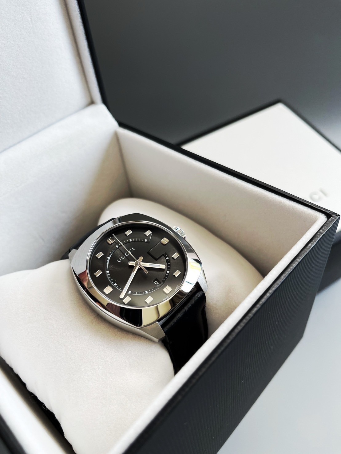นาฬิกาข้อมือแบรนด์เนมแท้GUCCI Stainless Steel Calfskin 41mm #GG2570 Watch #YA142307