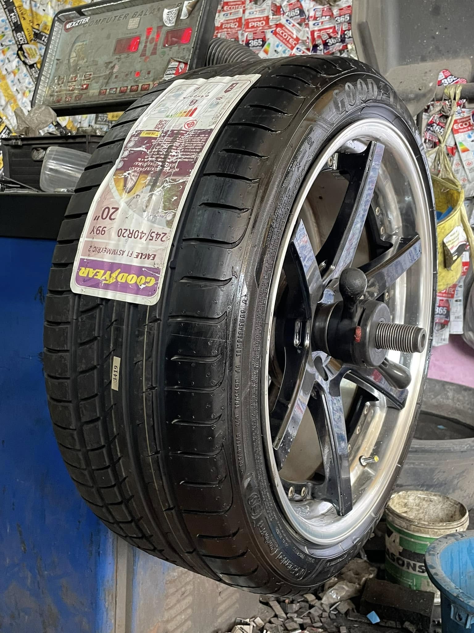 🛞❤️ #TOYOTA_VELLFIRE🛞เปลี่ยนยาง 🛞🐘#GOODYEAR_ASYMMETRIC2 #RunFlat #245/40RF20